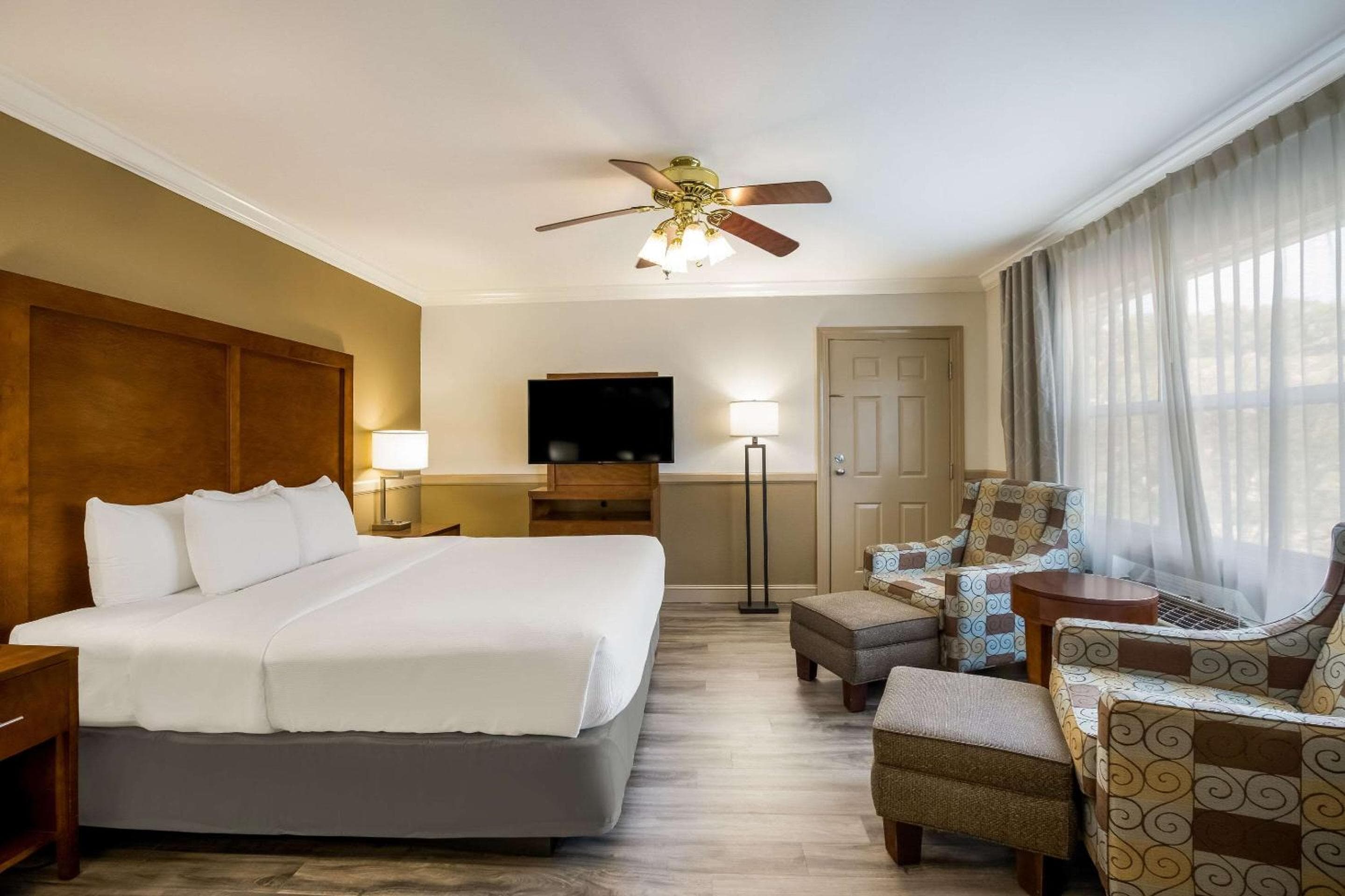 The Inn at Apple Valley, an Ascend Collection Hotel
