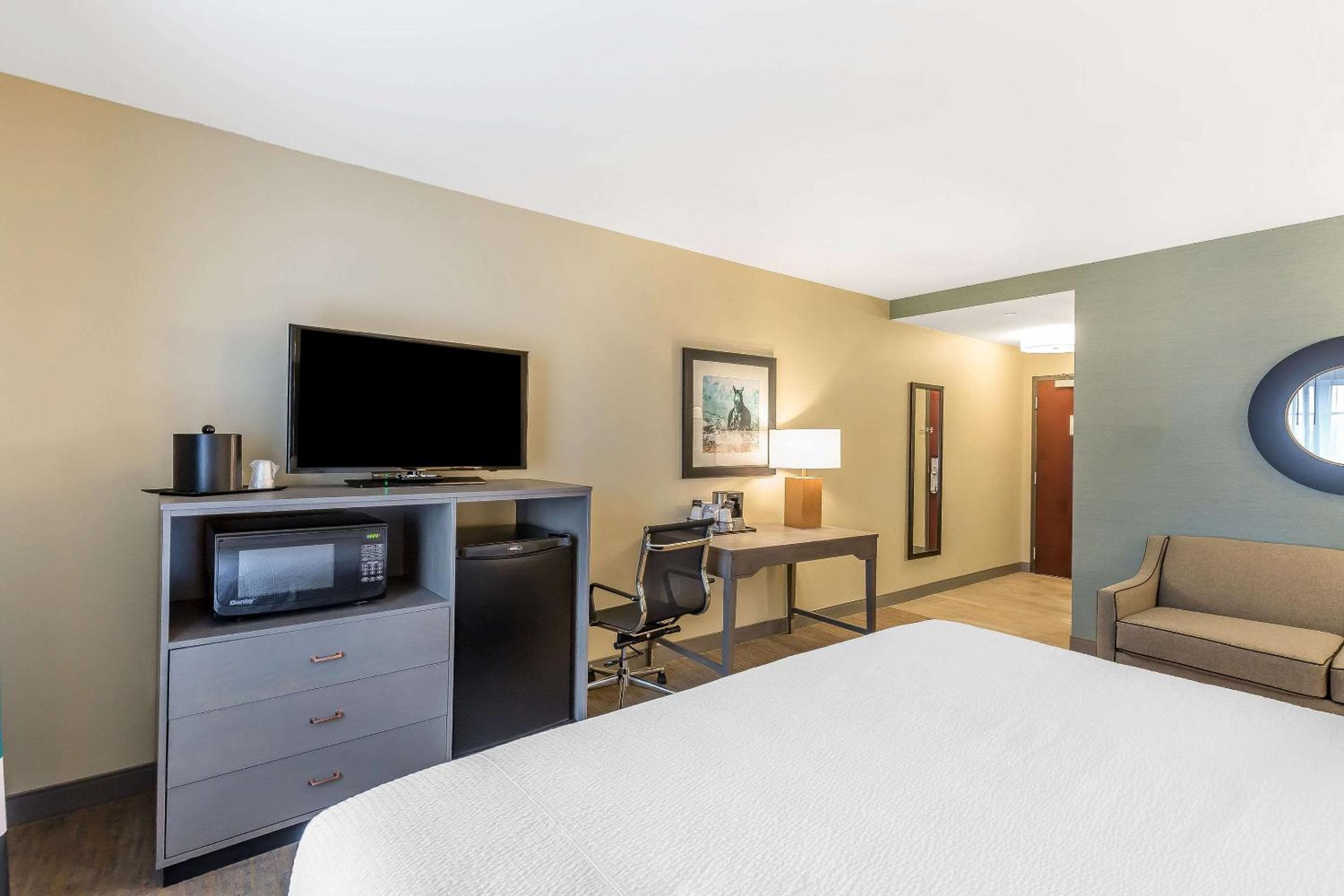 Marina Bay Hotel & Suites, an Ascend Collection Hotel