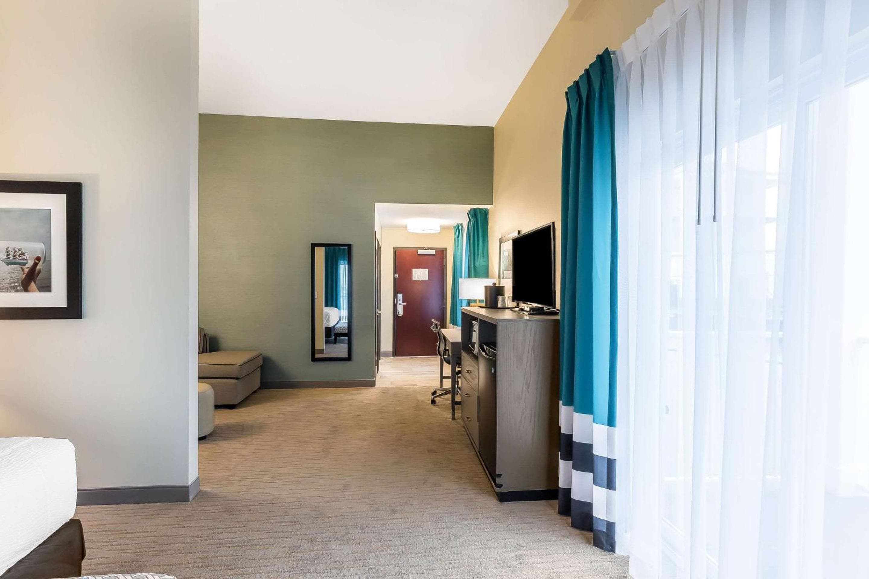 Marina Bay Hotel & Suites, an Ascend Collection Hotel