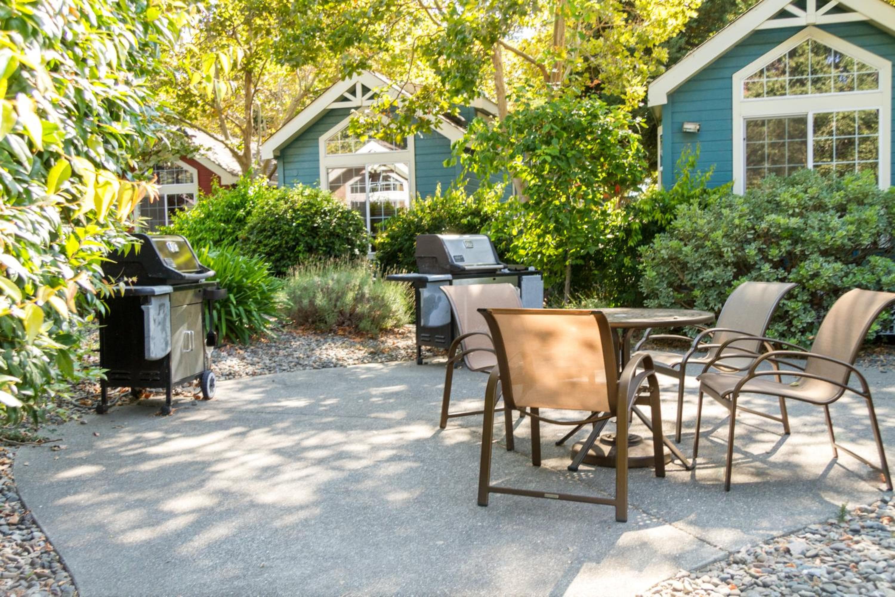 RiverPointe Napa Valley Resort