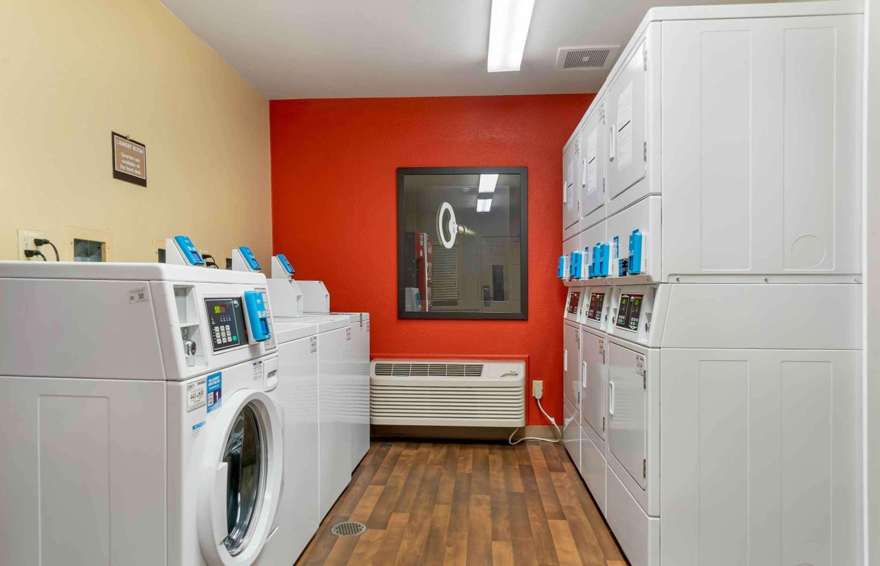 Extended Stay America Suites - Detroit - Novi - Orchard Hill Place