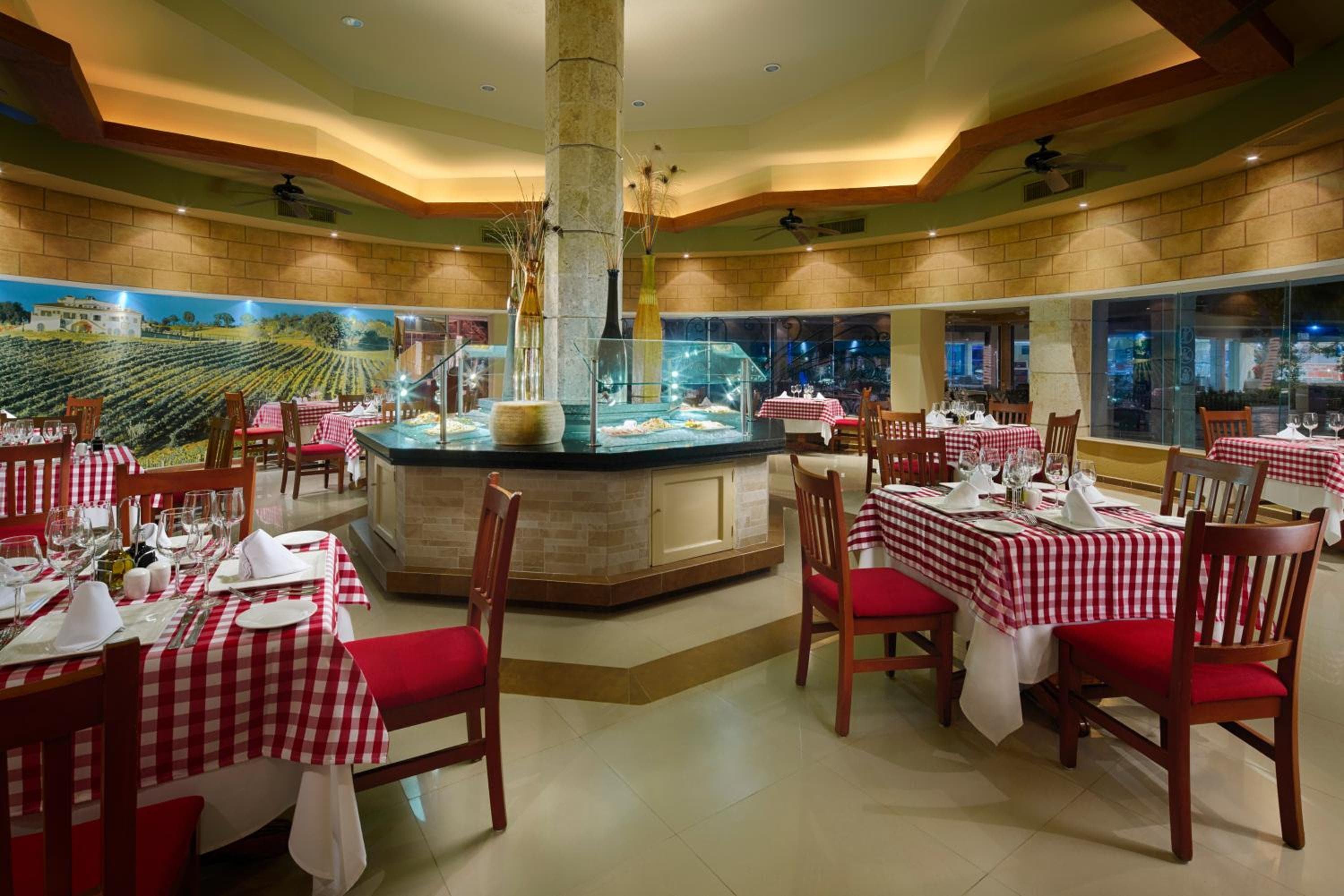 Occidental Costa Cancún - All Inclusive