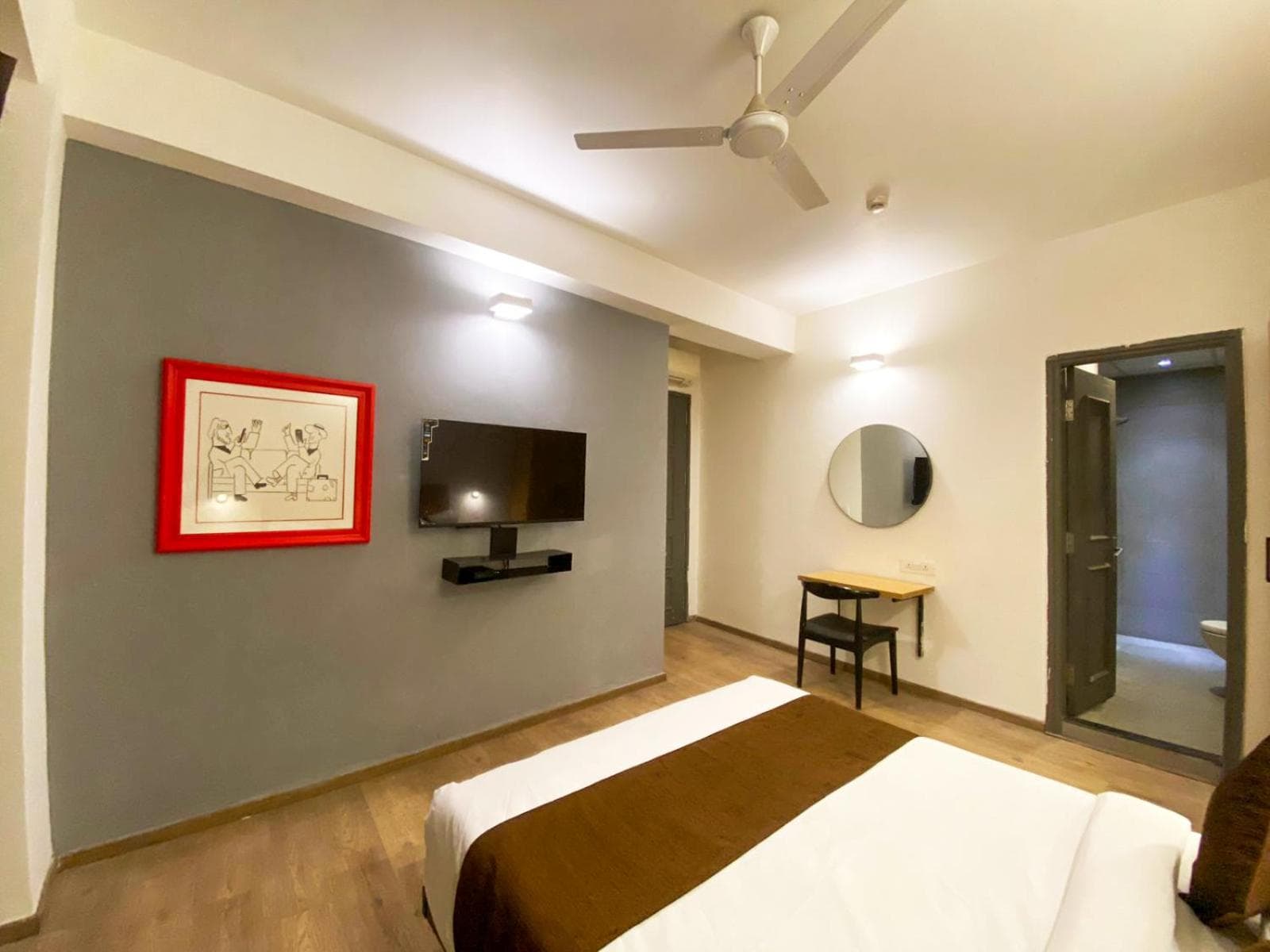 Hotel Crown Inn