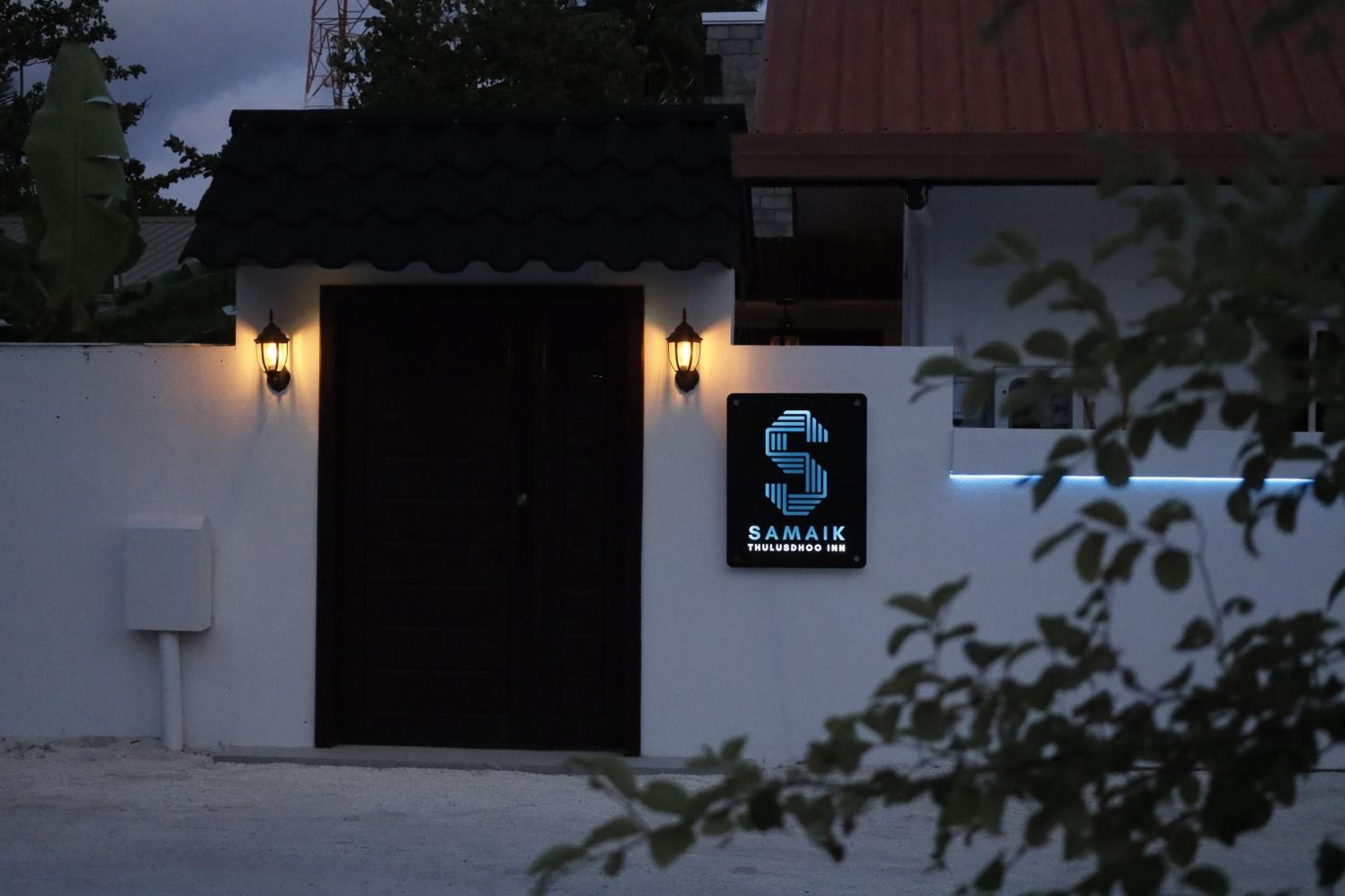 Samaik Thulusdhoo Inn