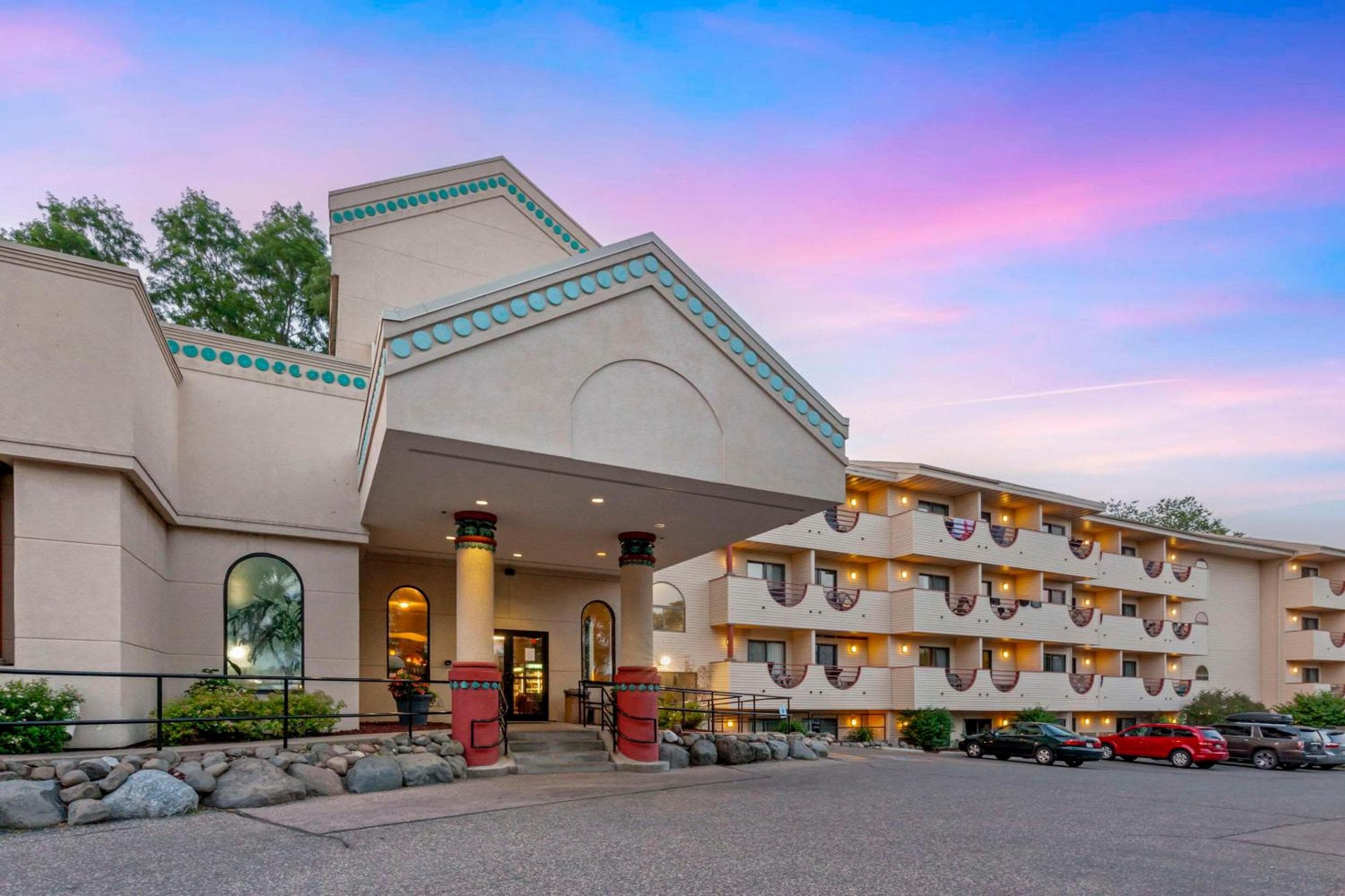 Atlantis Family Waterpark Hotel, an Ascend Collection Hotel