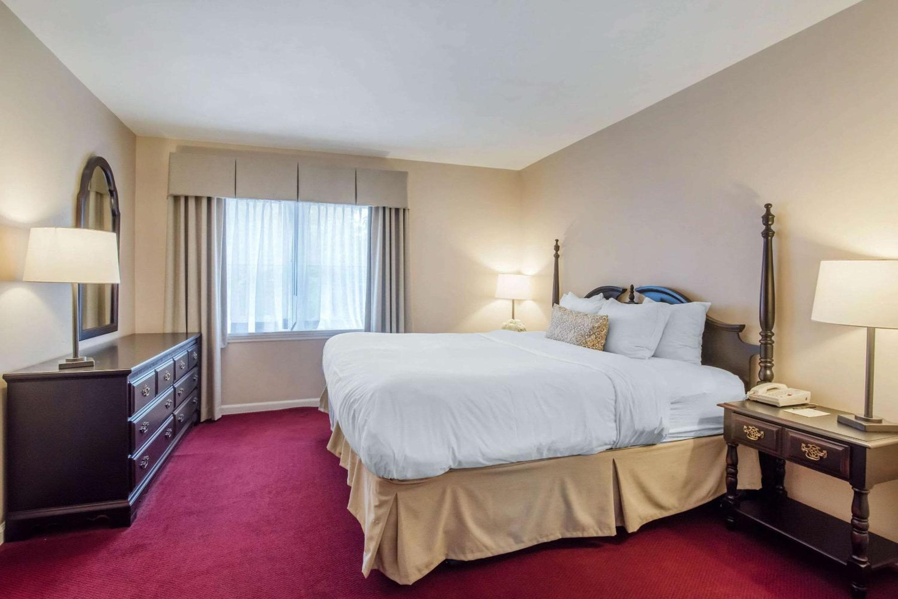 The Century House Latham - North Albany, an Ascend Collection Hotel