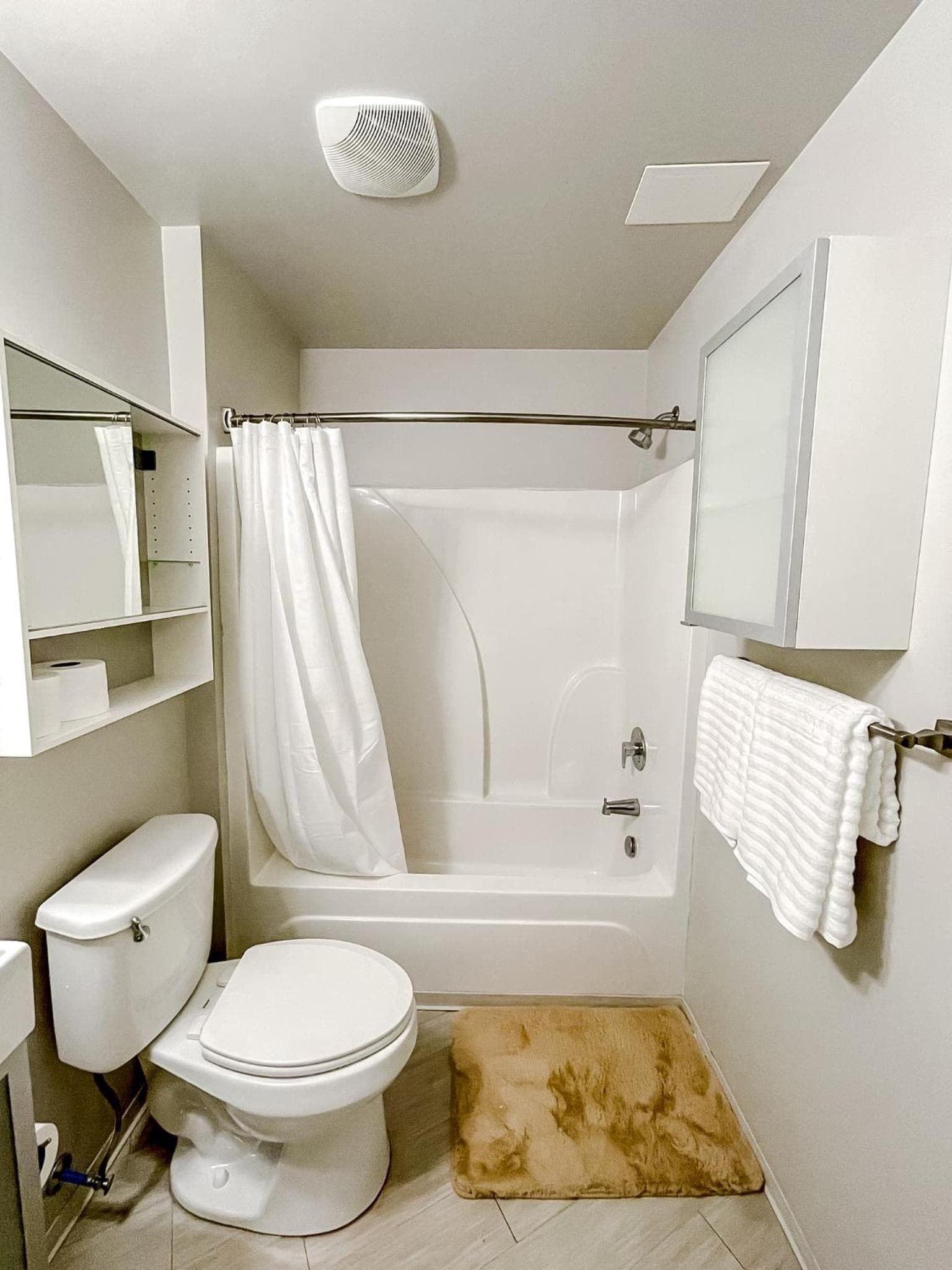 Sleepover Downtown Springfield Studio Apartments