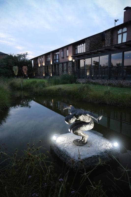 Riboville Boutique Hotel And Restaurant