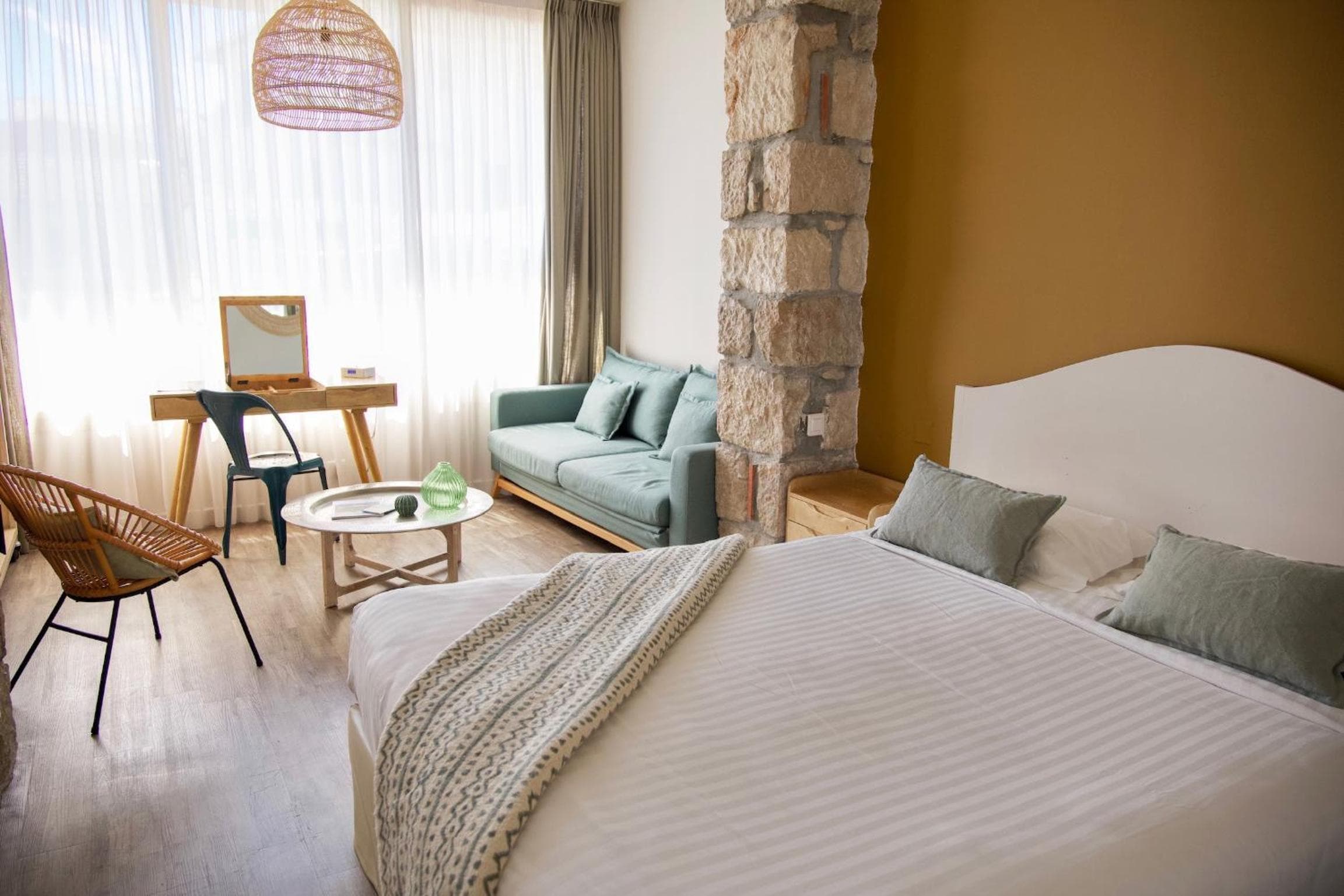 hotel room