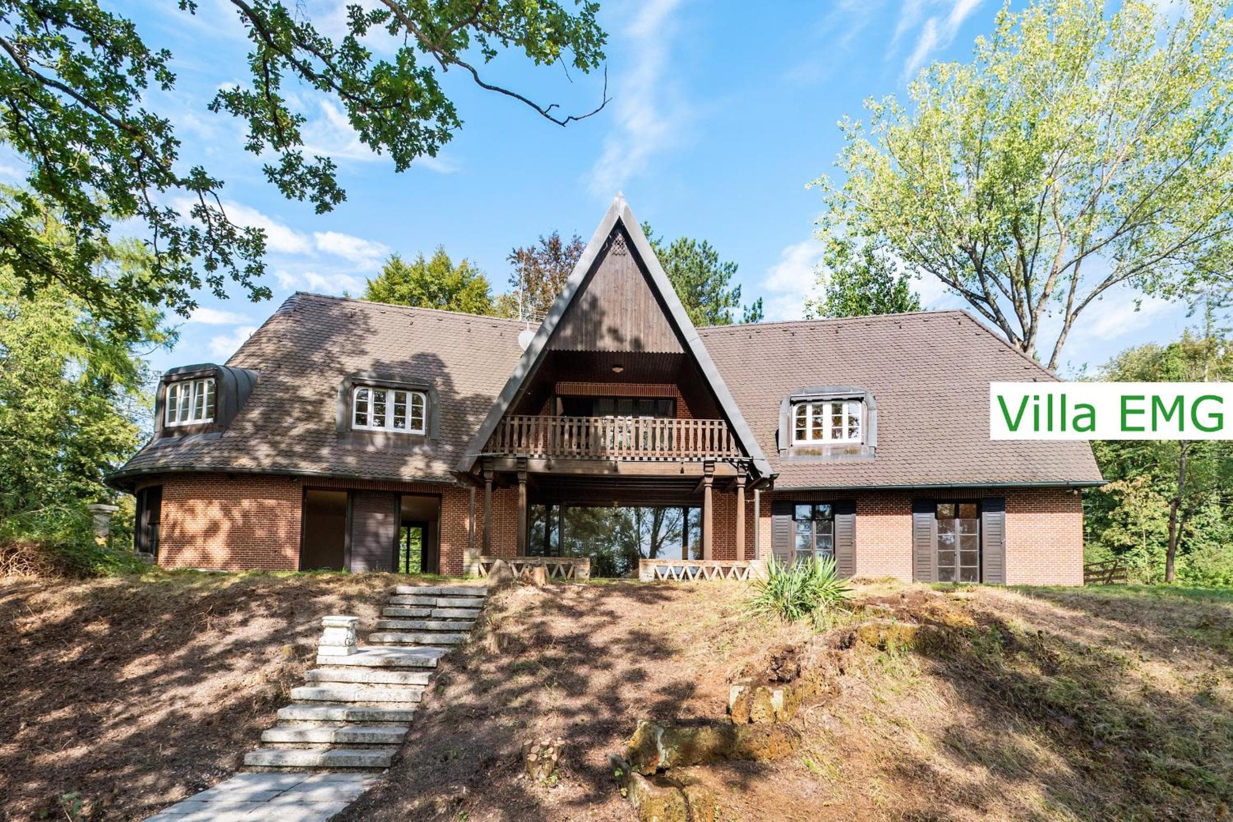 Luxus Ferienhaus Villa EMG München in Moosburg mit Pool, SPA, Kamin, Wald, See für Familien Gruppen bis 24 Personen