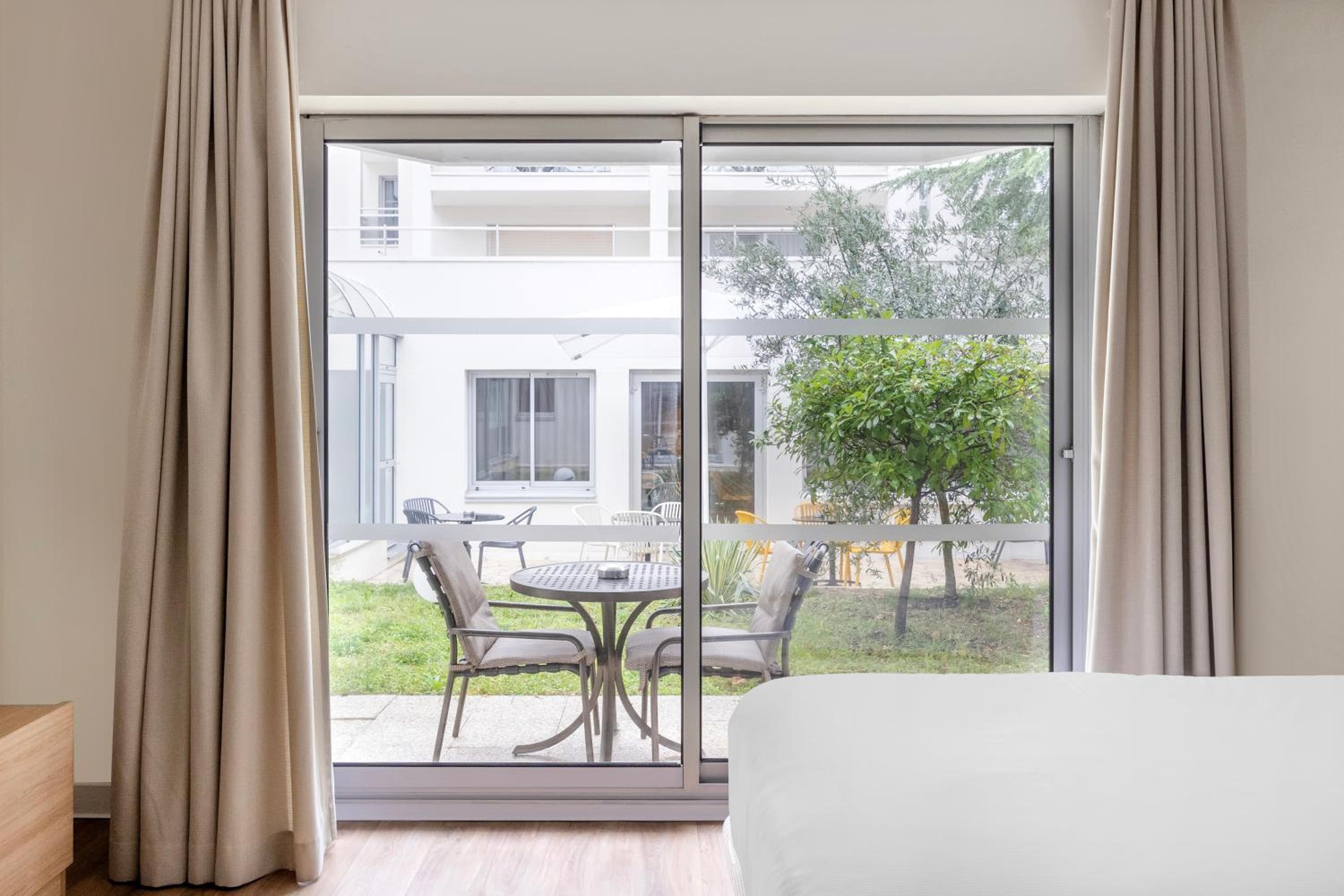 Royal Regency Paris Vincennes