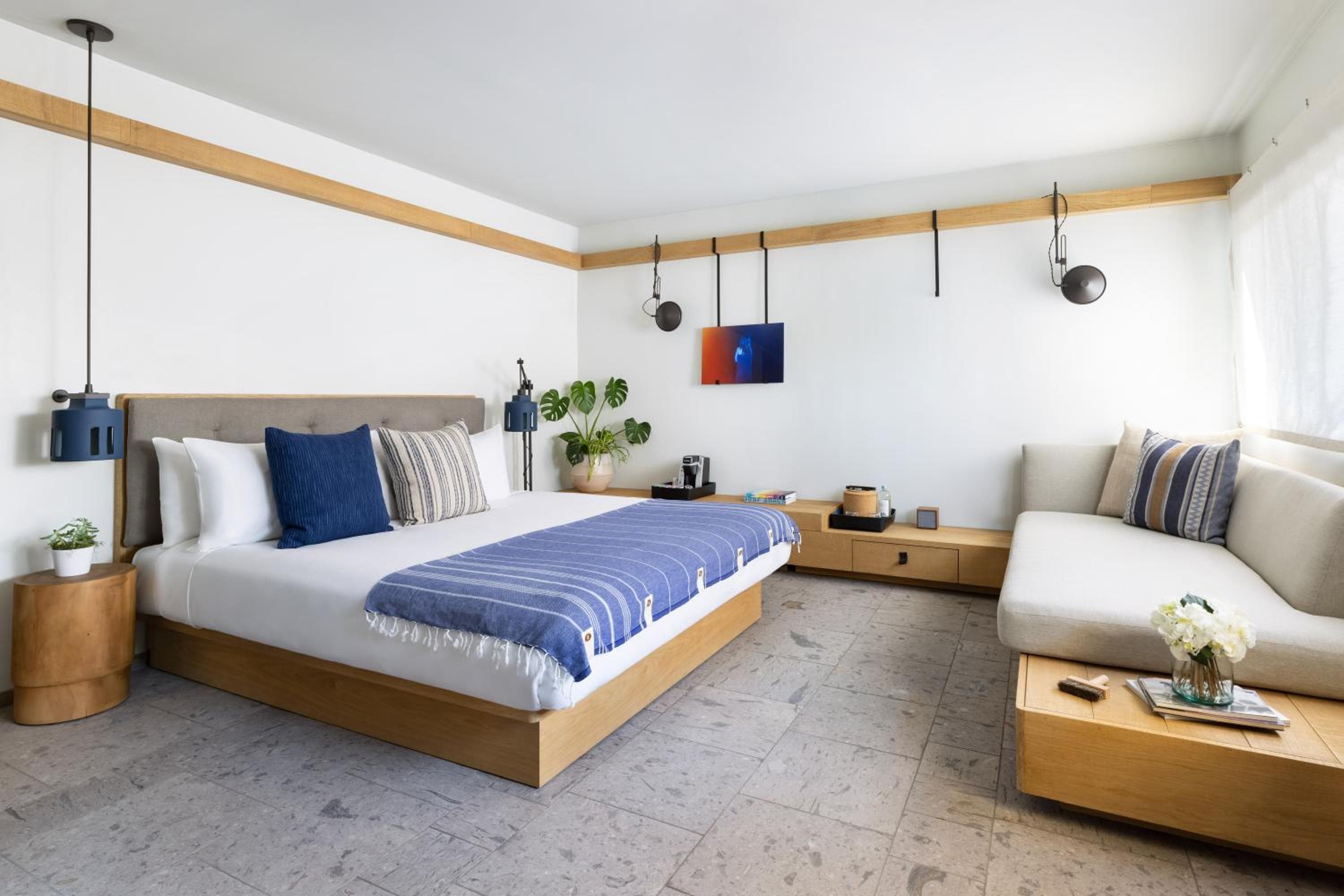 Pacific Edge Hotel