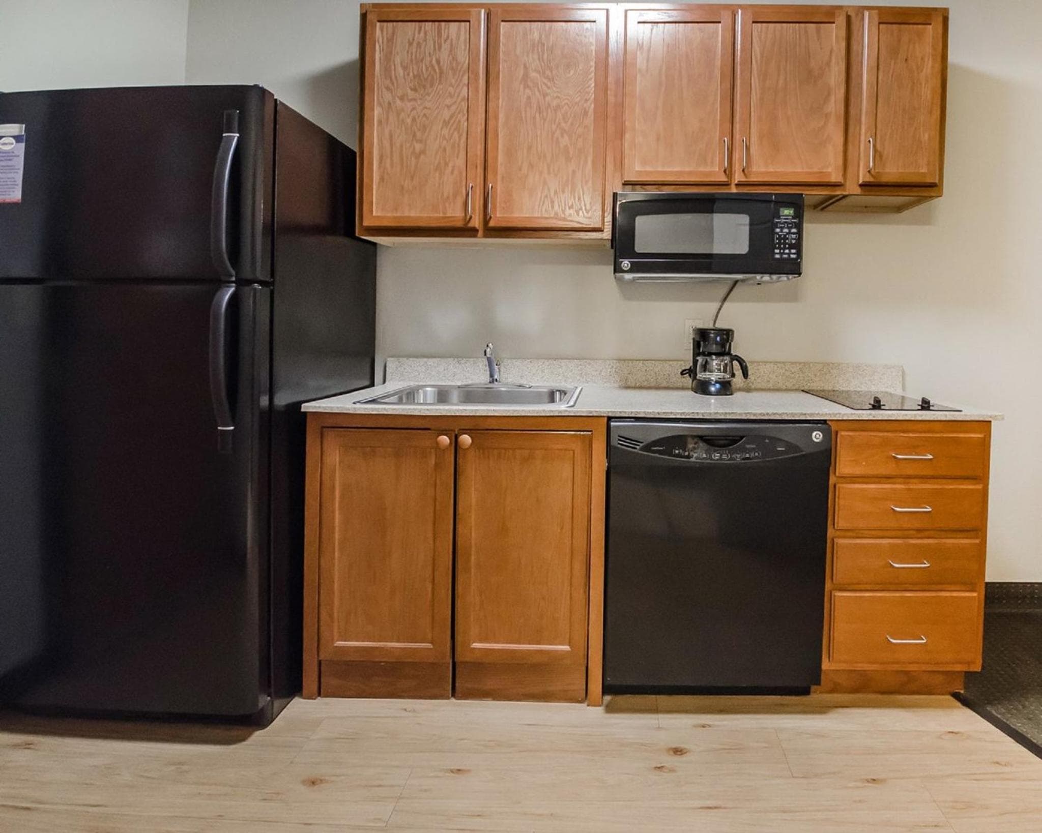 Birch Hill Suites Clarksville-Louisville North