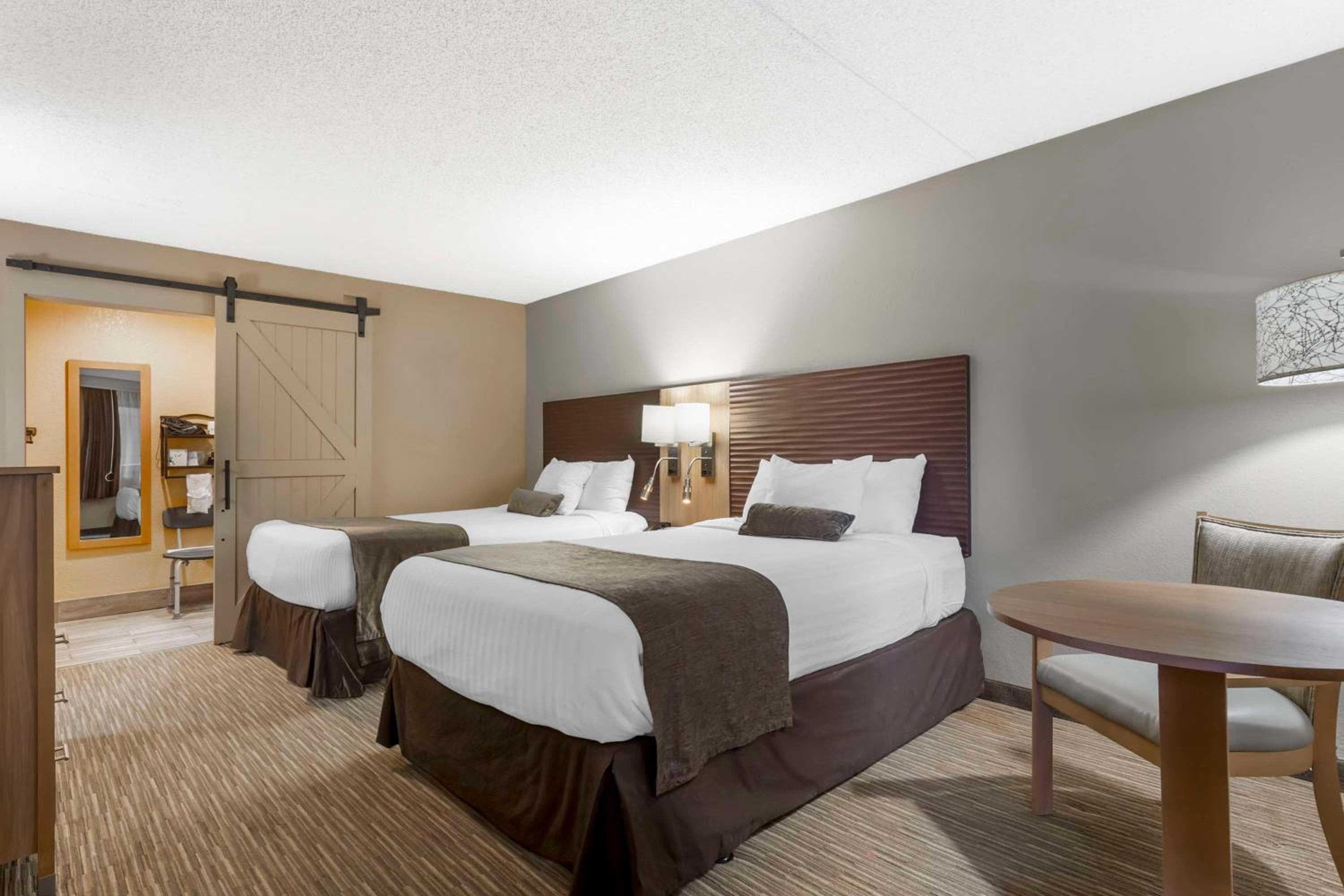 Best Western Plus Landing View Inn & Suites