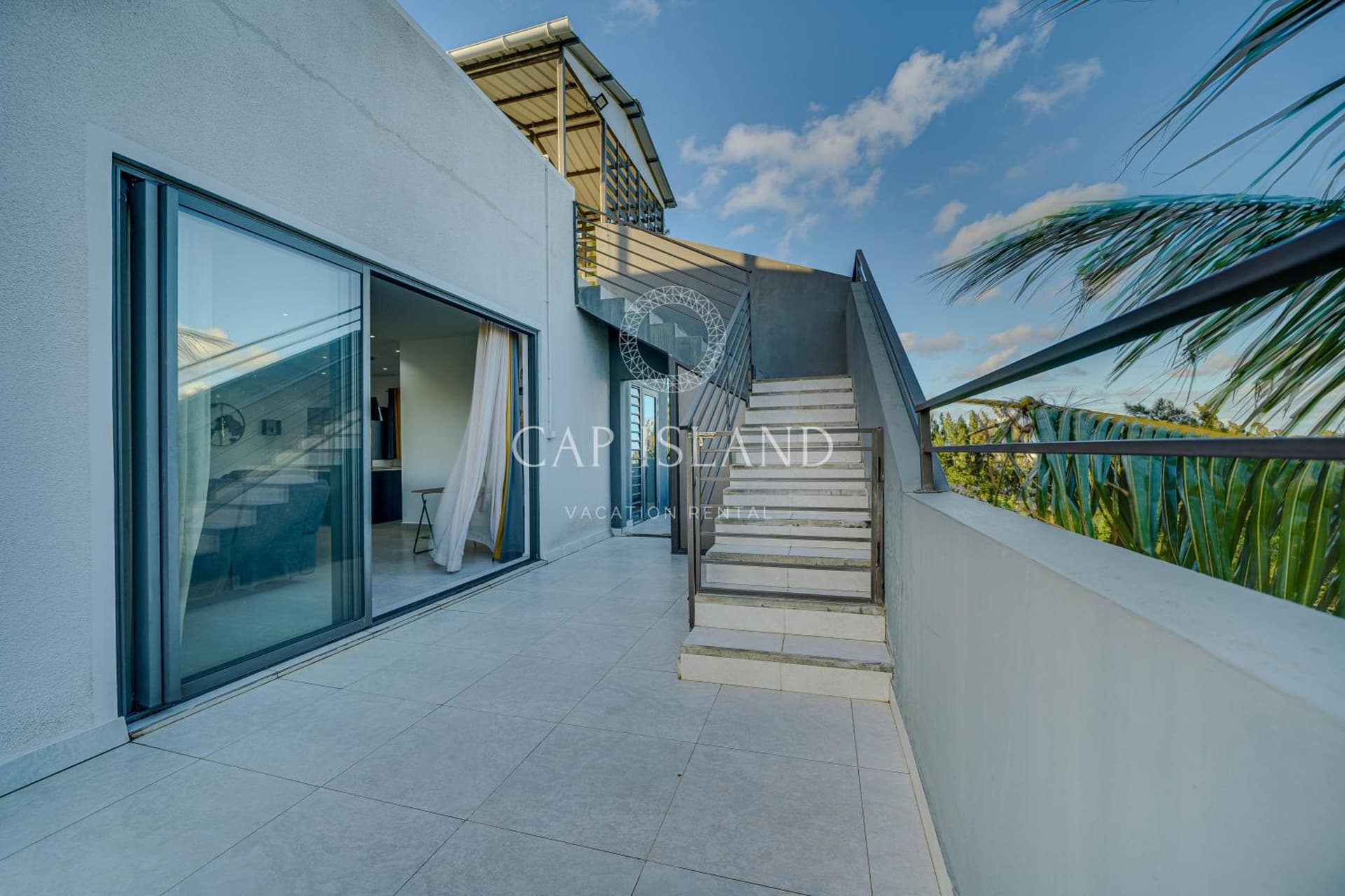 Penthouse proche Plages, Restaurants & Supermarché