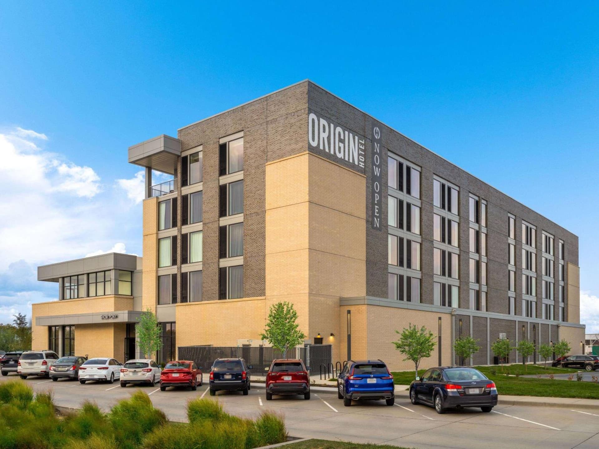 Origin Kansas City Riverfront, a Wyndham Hotel