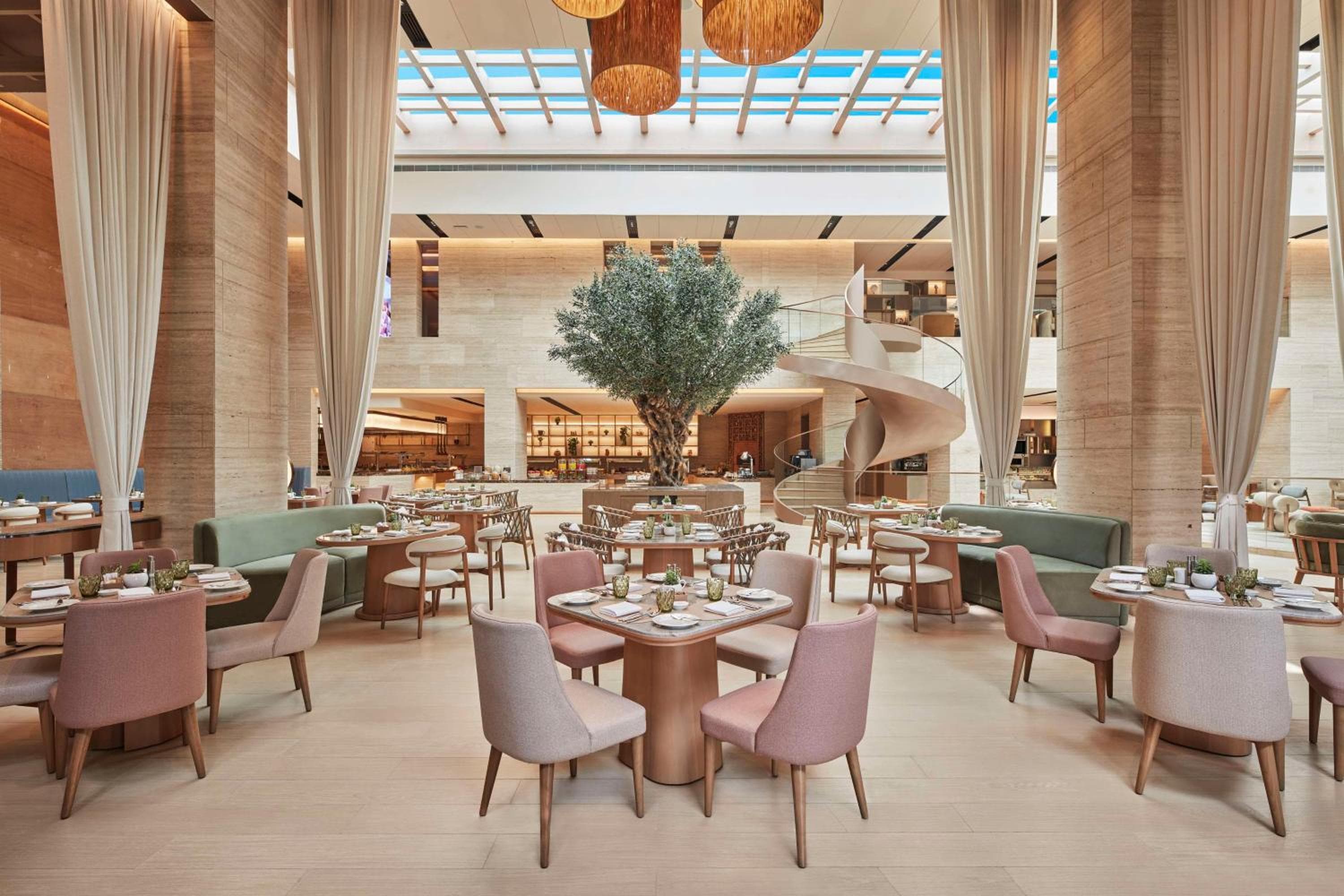 Hilton Gurugram Baani City Centre