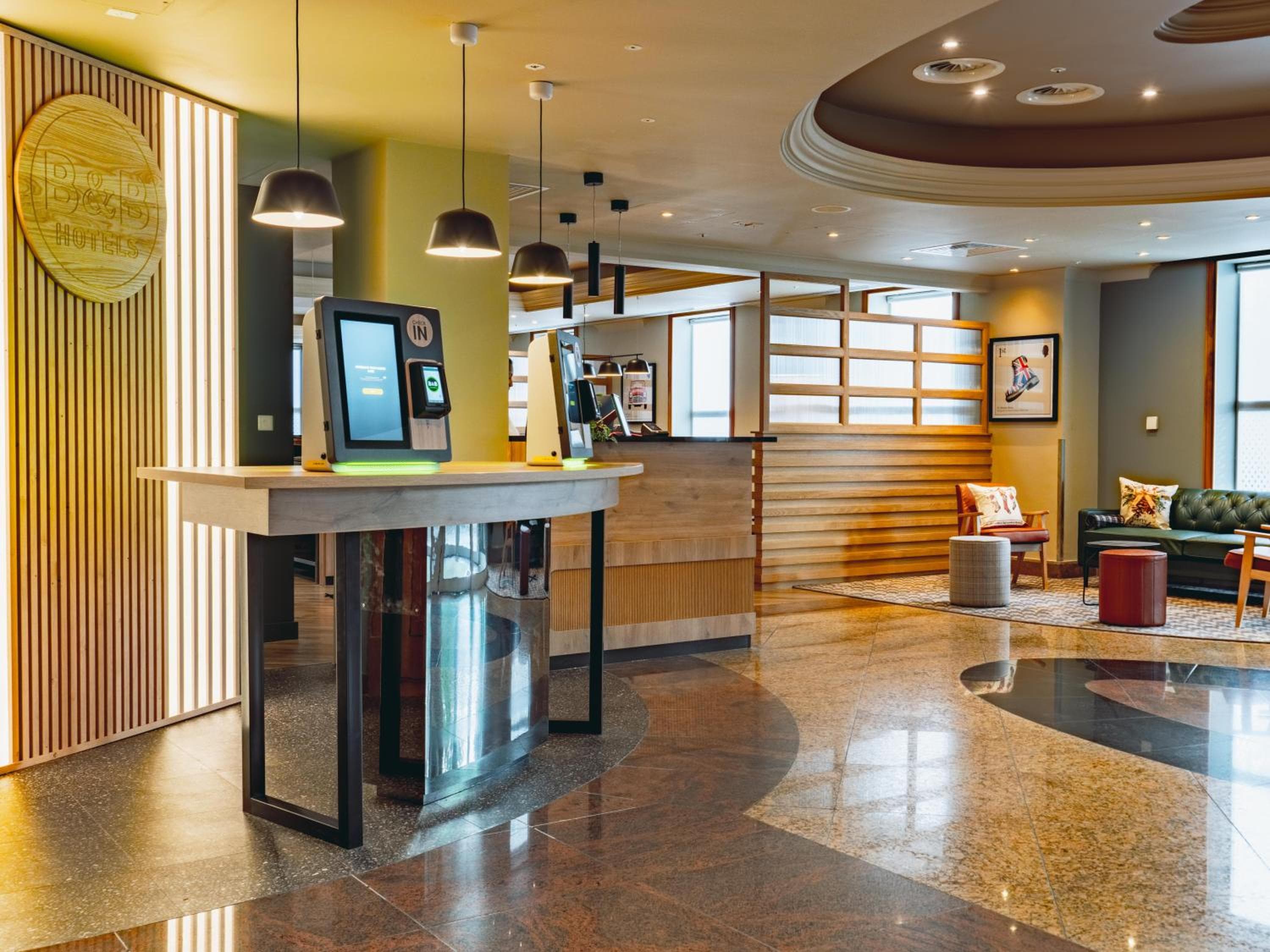 B&B HOTEL London Heathrow