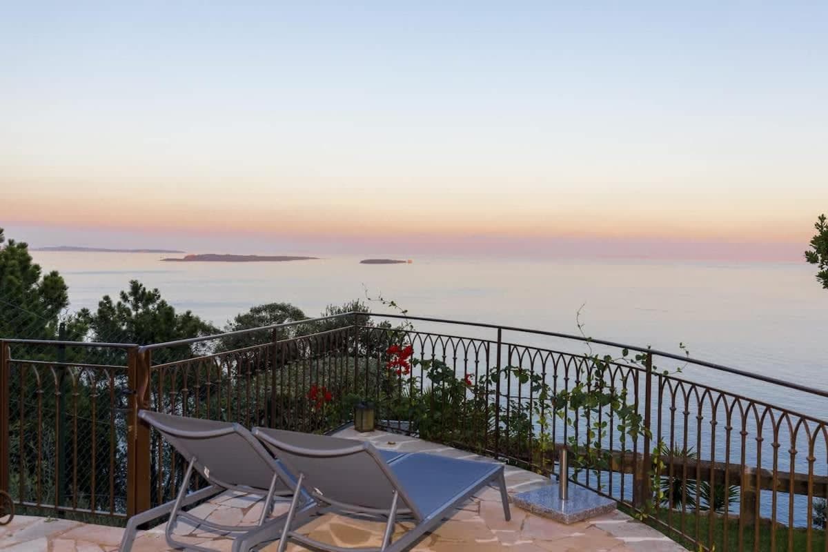 Villa Oneiro, vue imprenable à Théoule-sur-mer