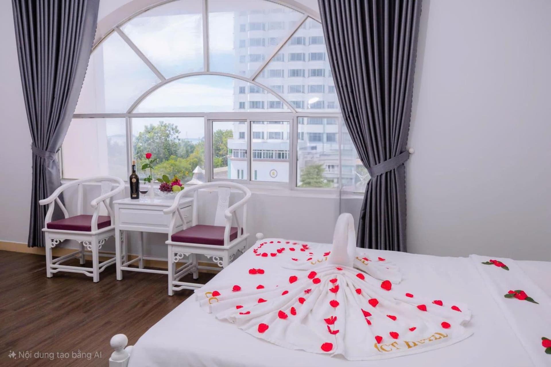 CCT Luxury Hotel