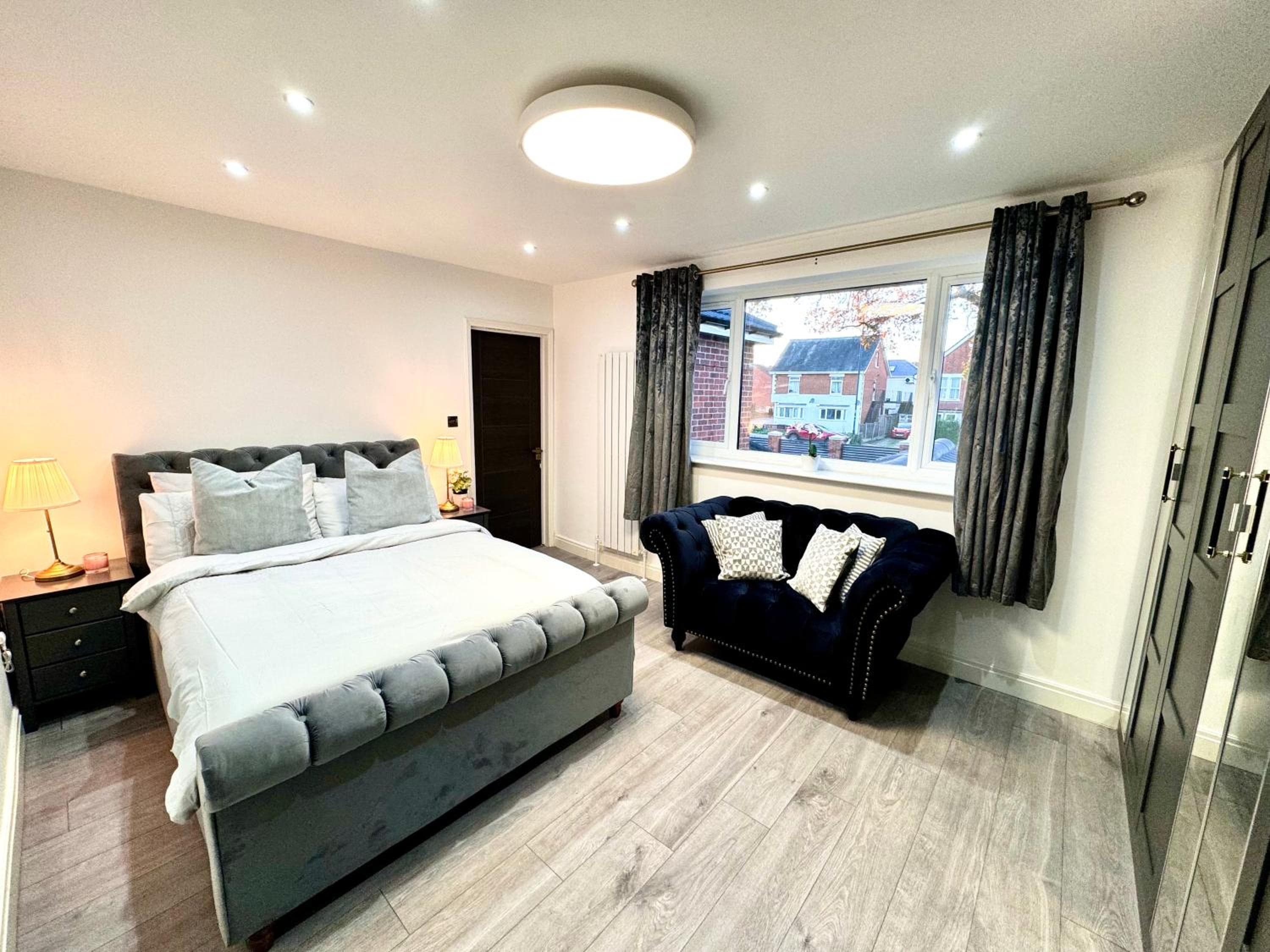 Lux 7 Bedroom residence