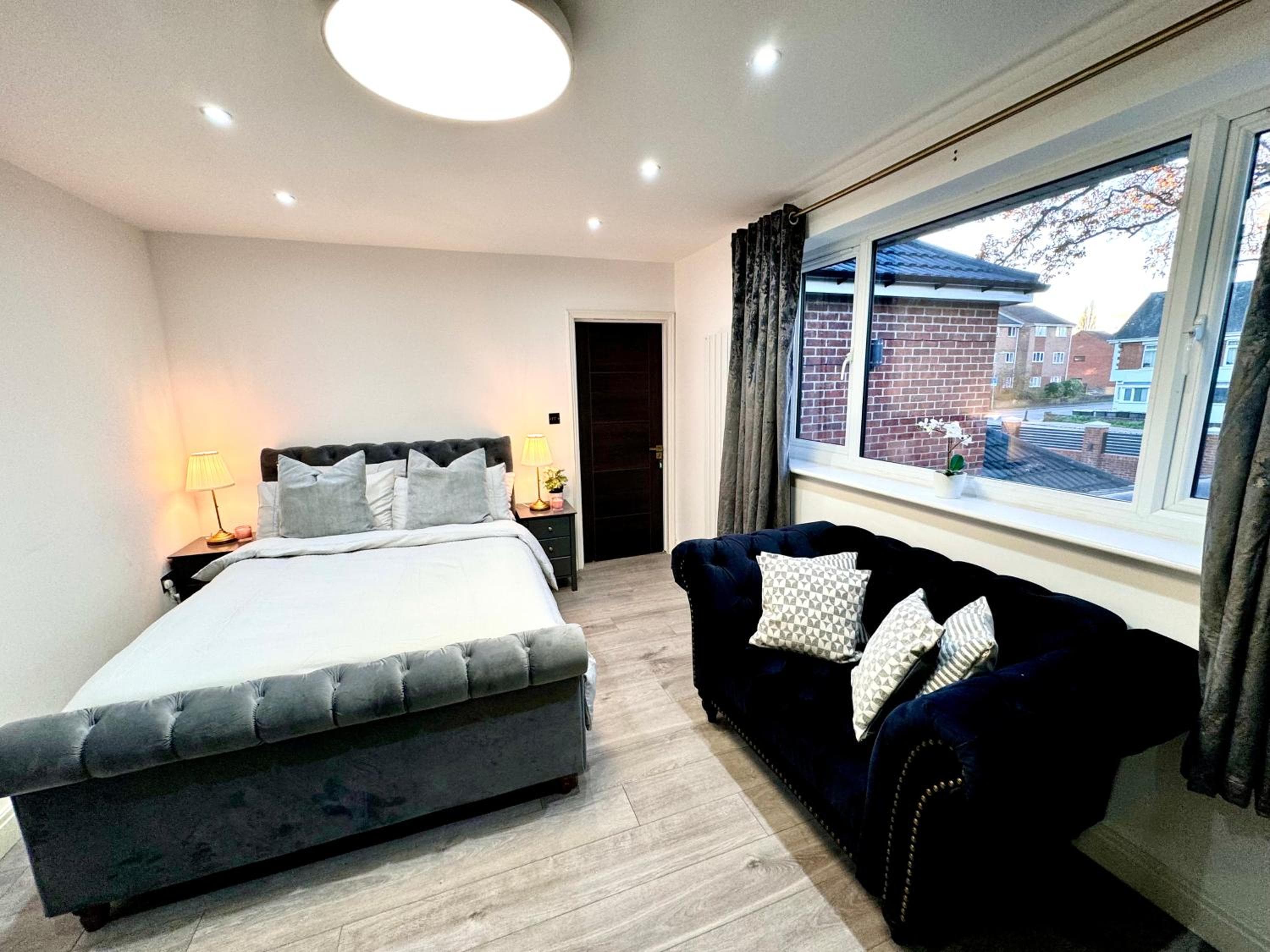 Lux 7 Bedroom residence