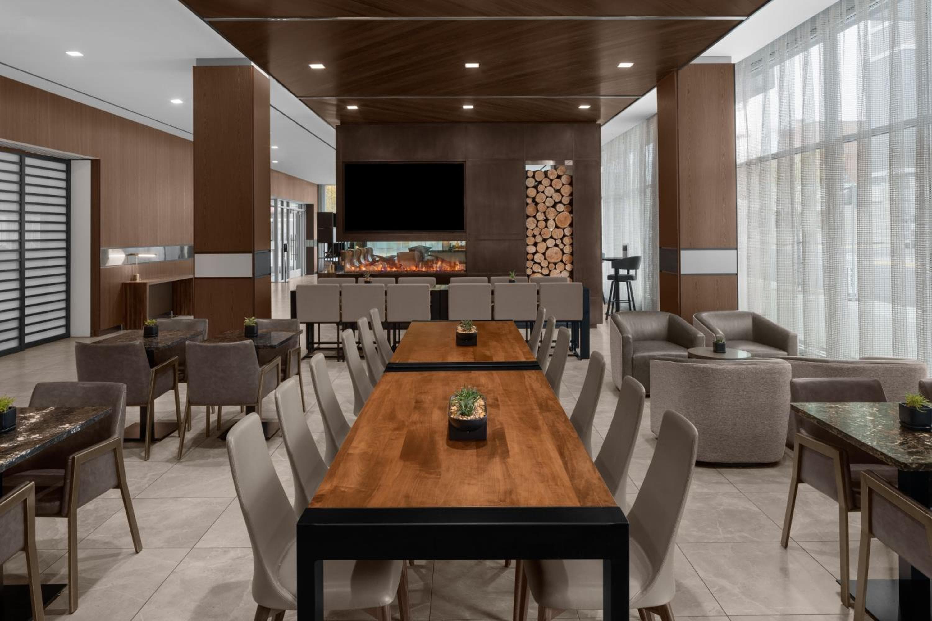 AC Hotel by Marriott Bozeman Downtown