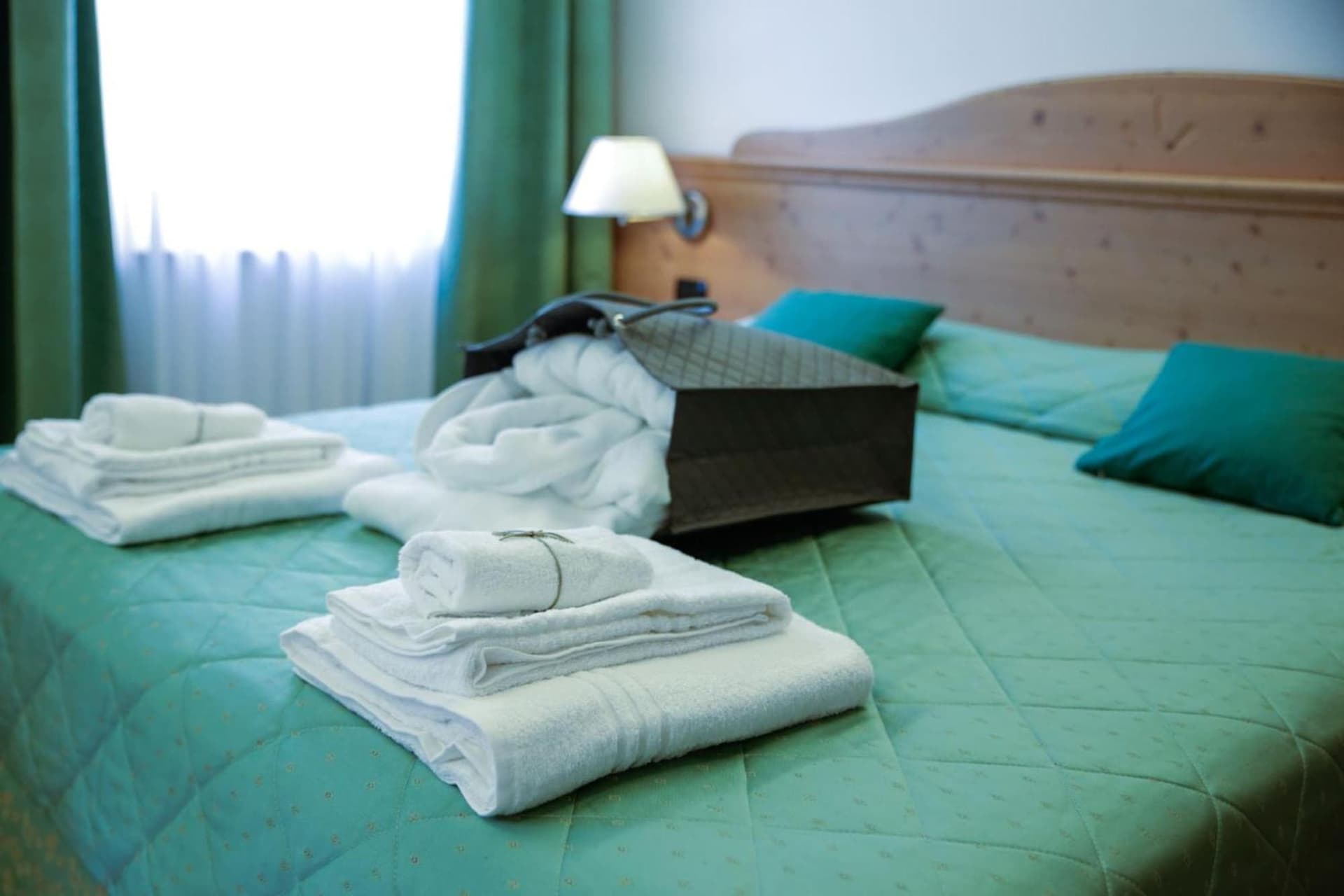 Nivis Hotel