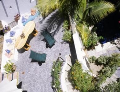 Los Milagros Hotel