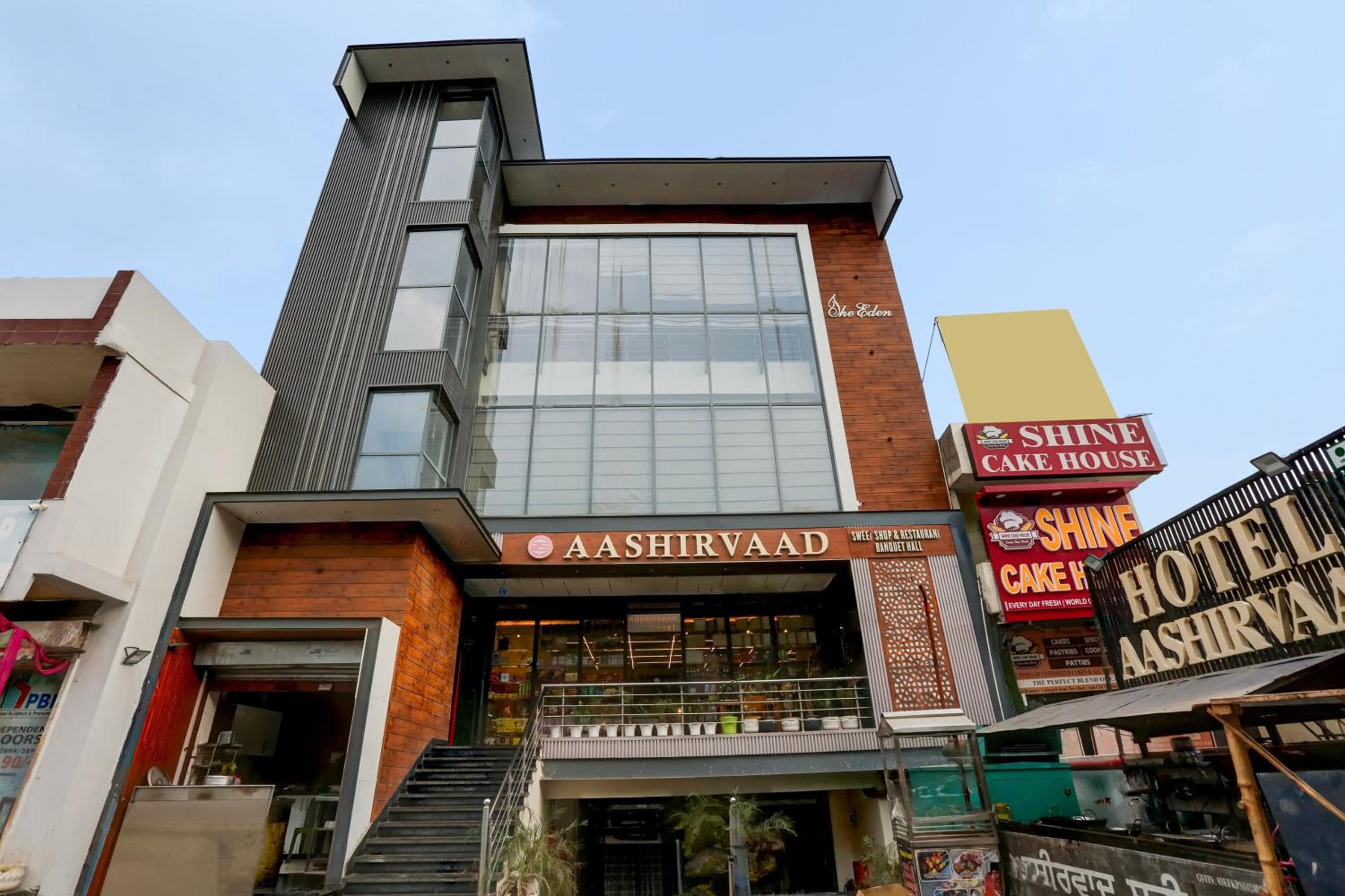 Hotel O Aashirvaad Hotel