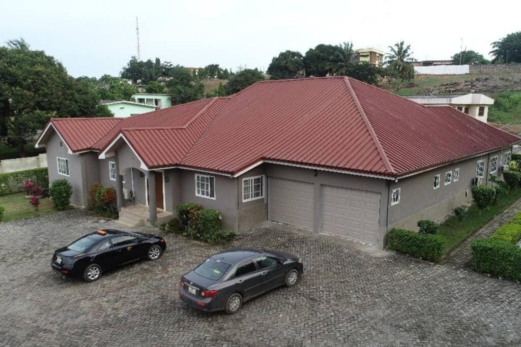 House for short term stay