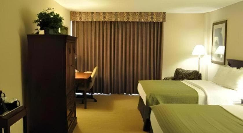 Garden Plaza Hotel