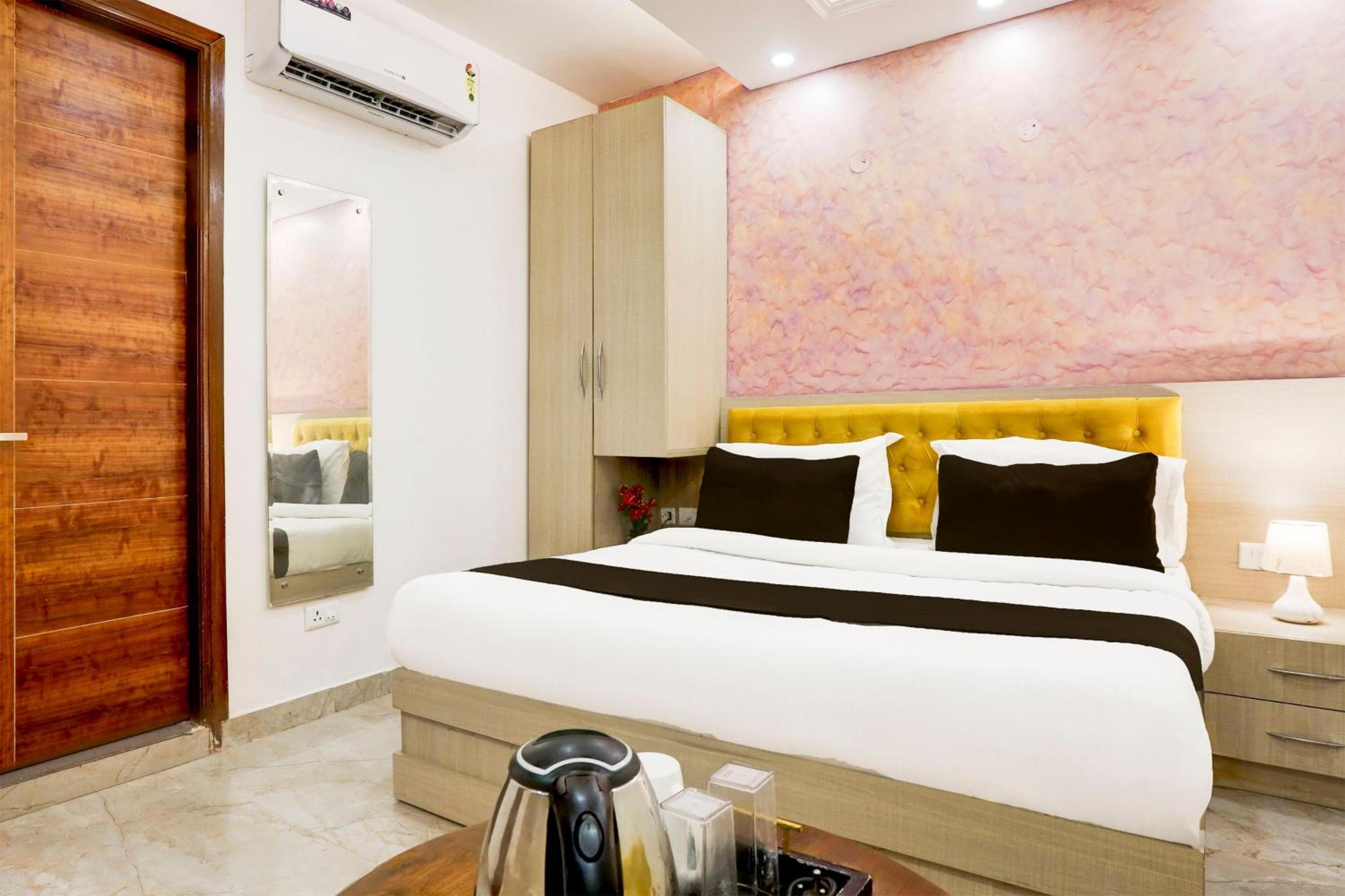 Townhouse Eden Garden Zirakpur