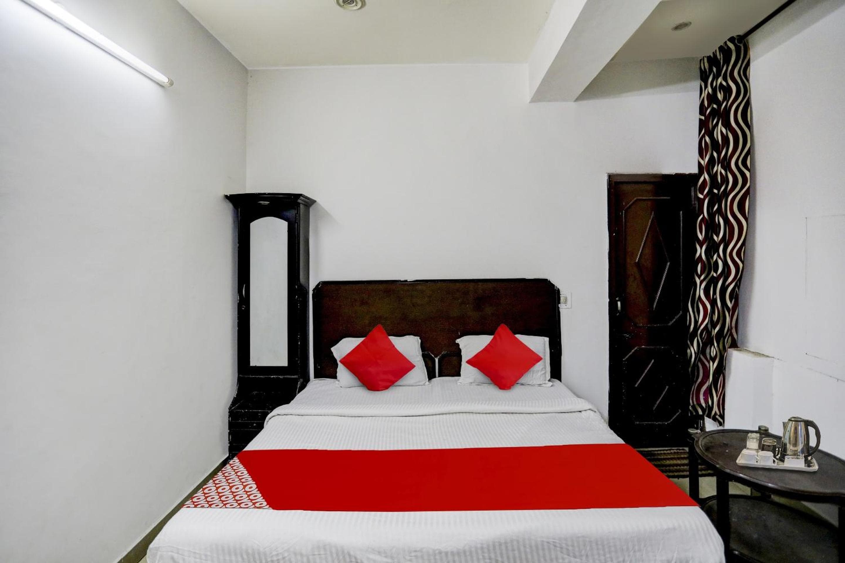 Hotel O Majestic