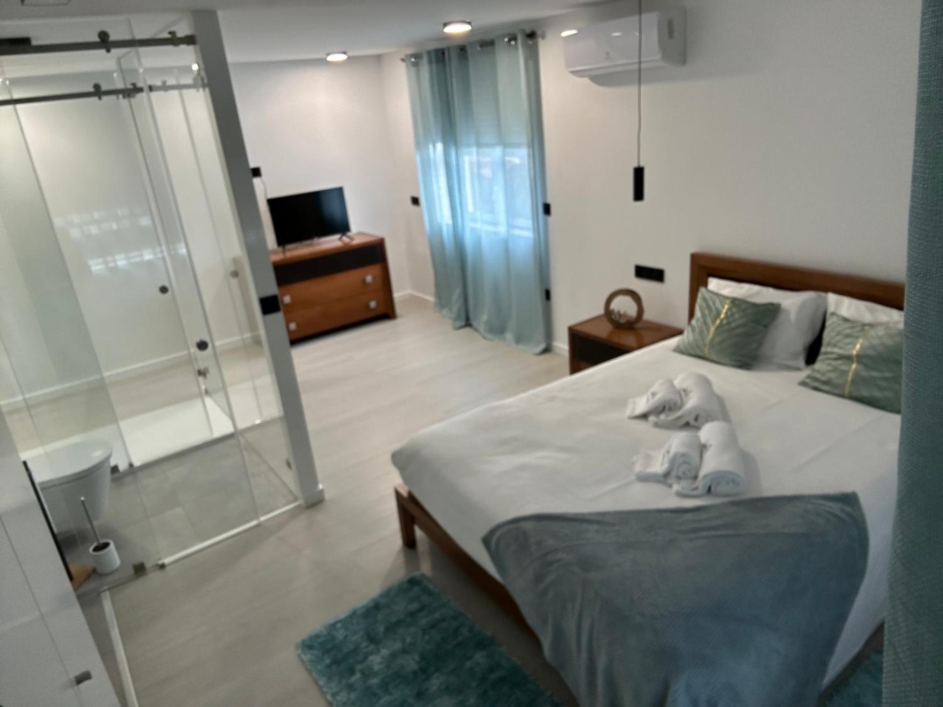 2Suites