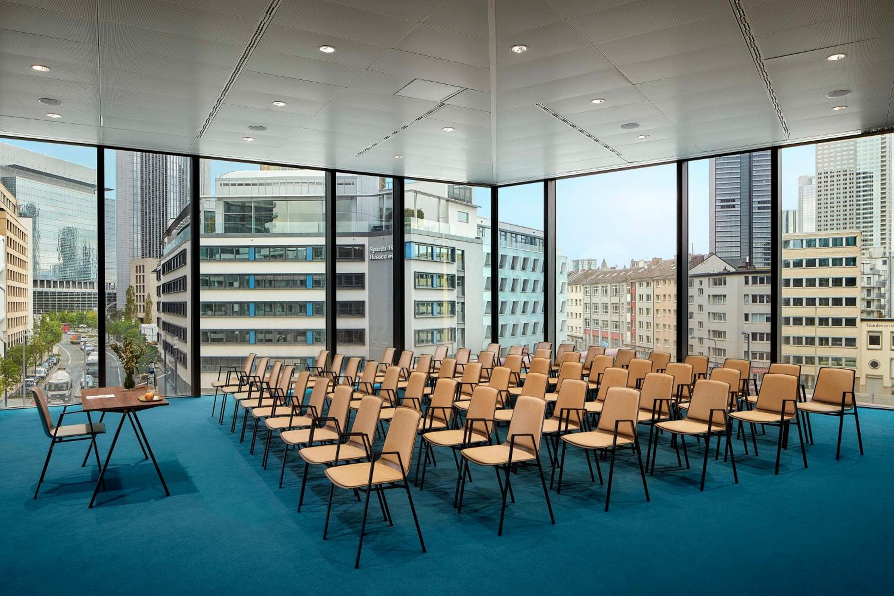 NH Collection Frankfurt Spin Tower