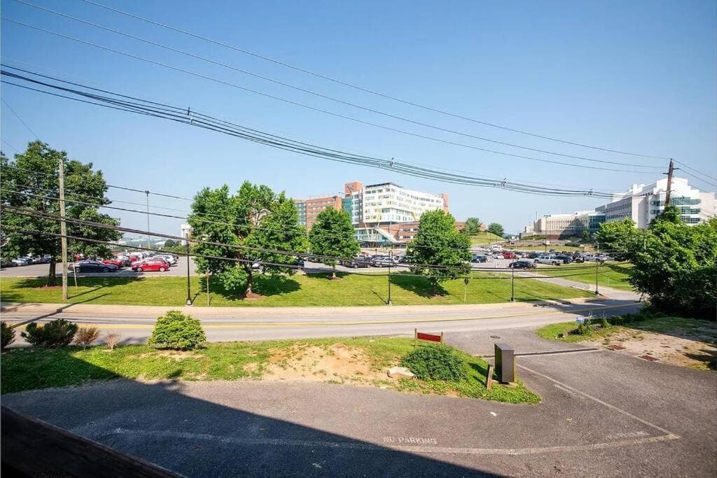 5 Min Walk to WVU Hosp Stadium
