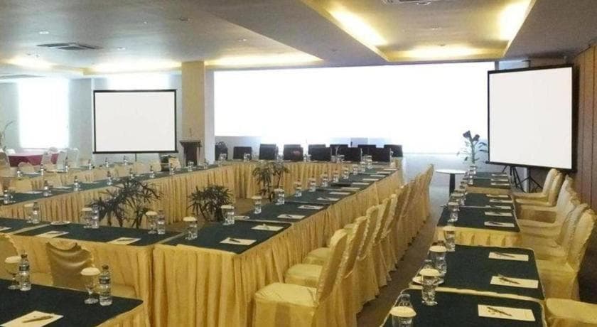 Grand Kanaya Hotel