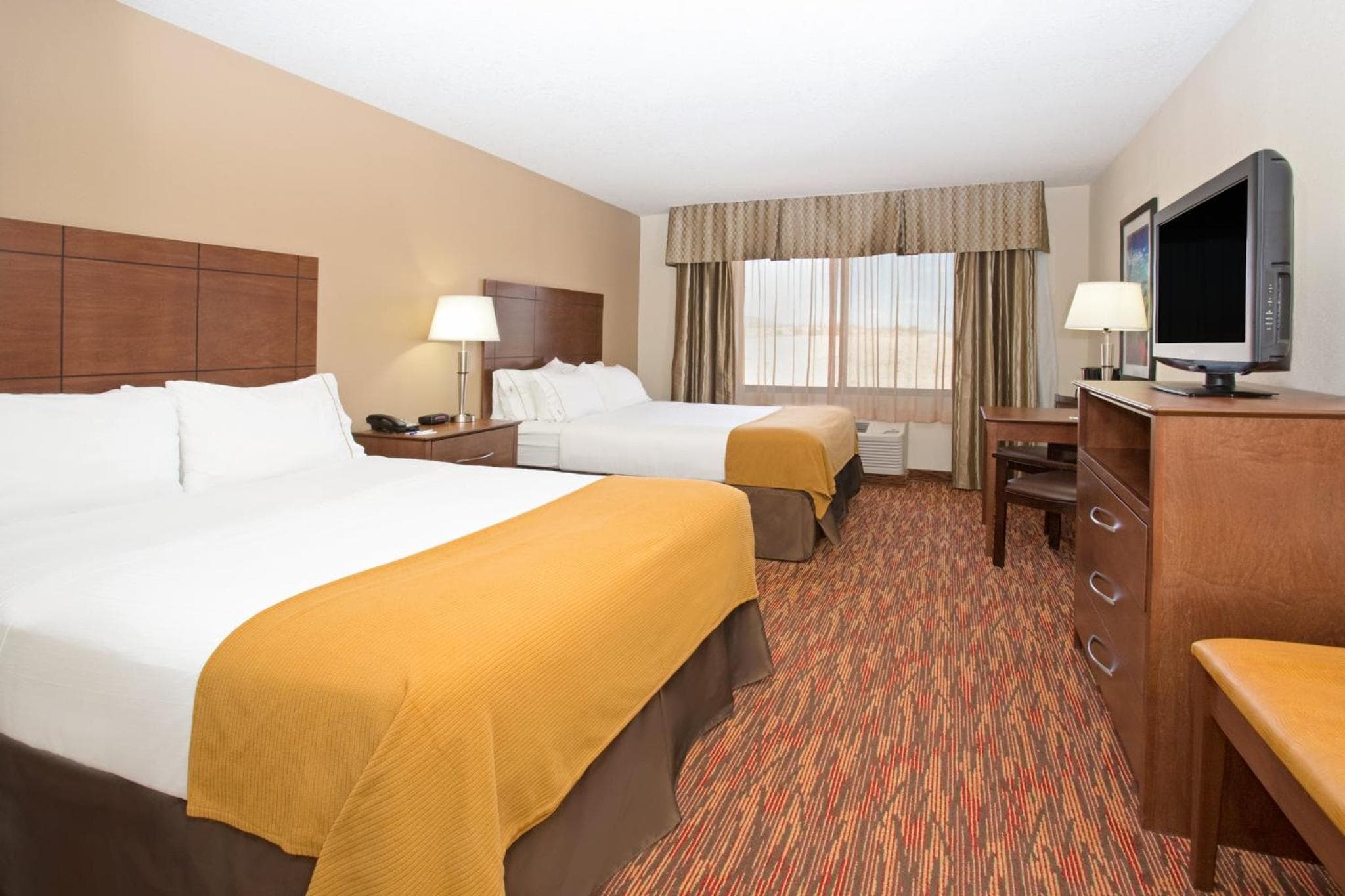 Holiday Inn Express & Suites Truth or Consequences by IHG - Newly Renovated