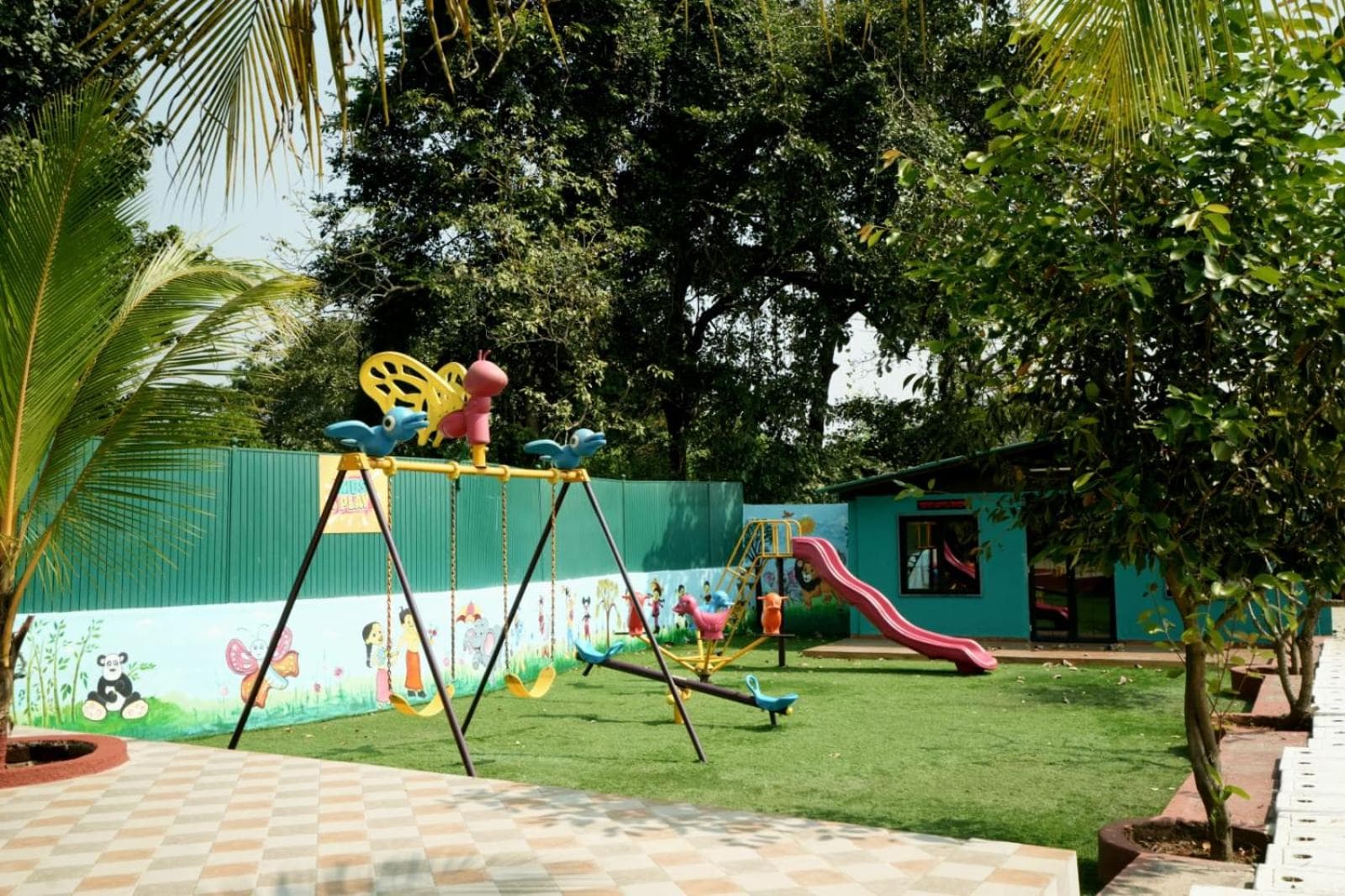 Raaj Resort