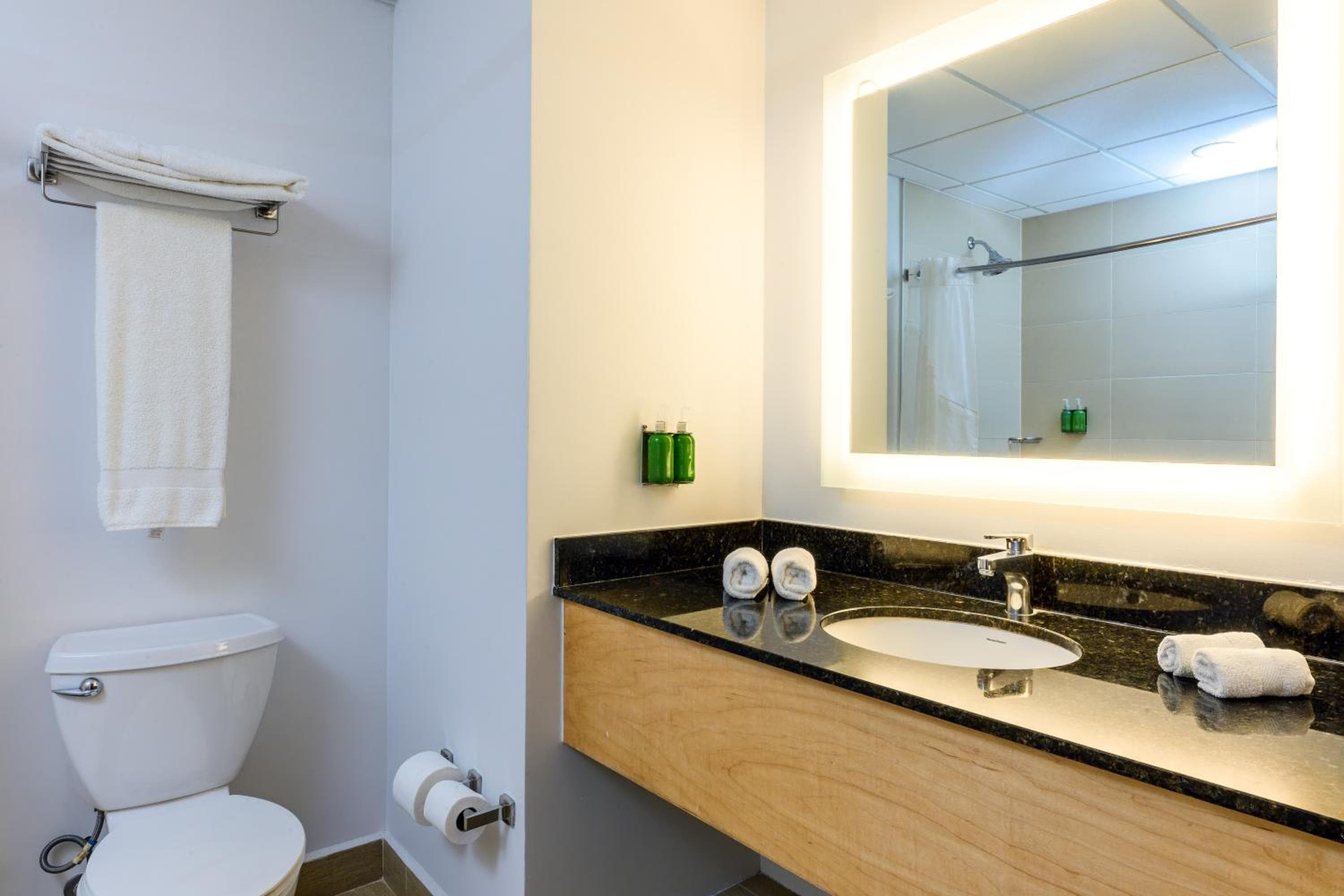 Holiday Inn Express Managua by IHG