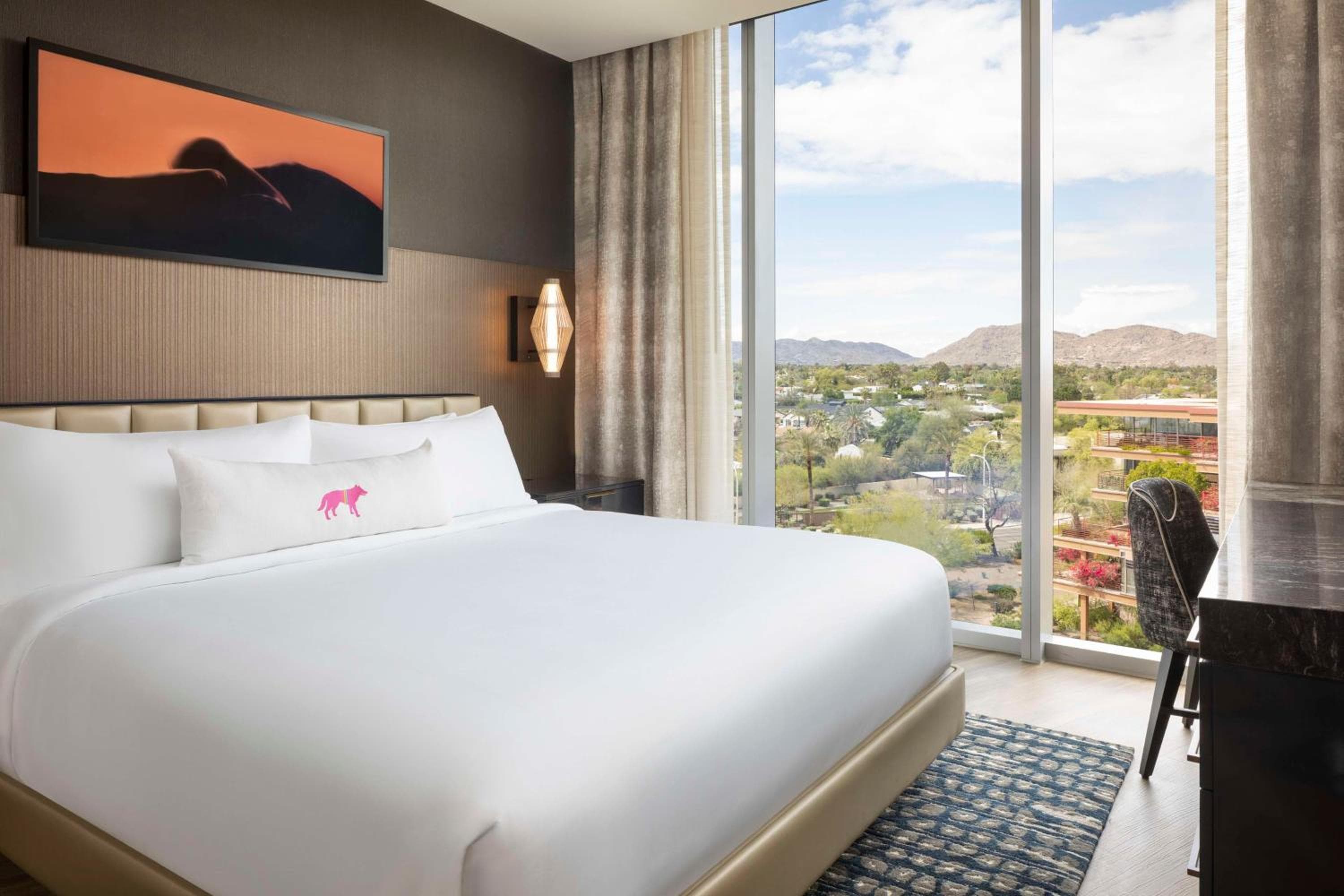 Caesars Republic Scottsdale, a Hilton Hotel