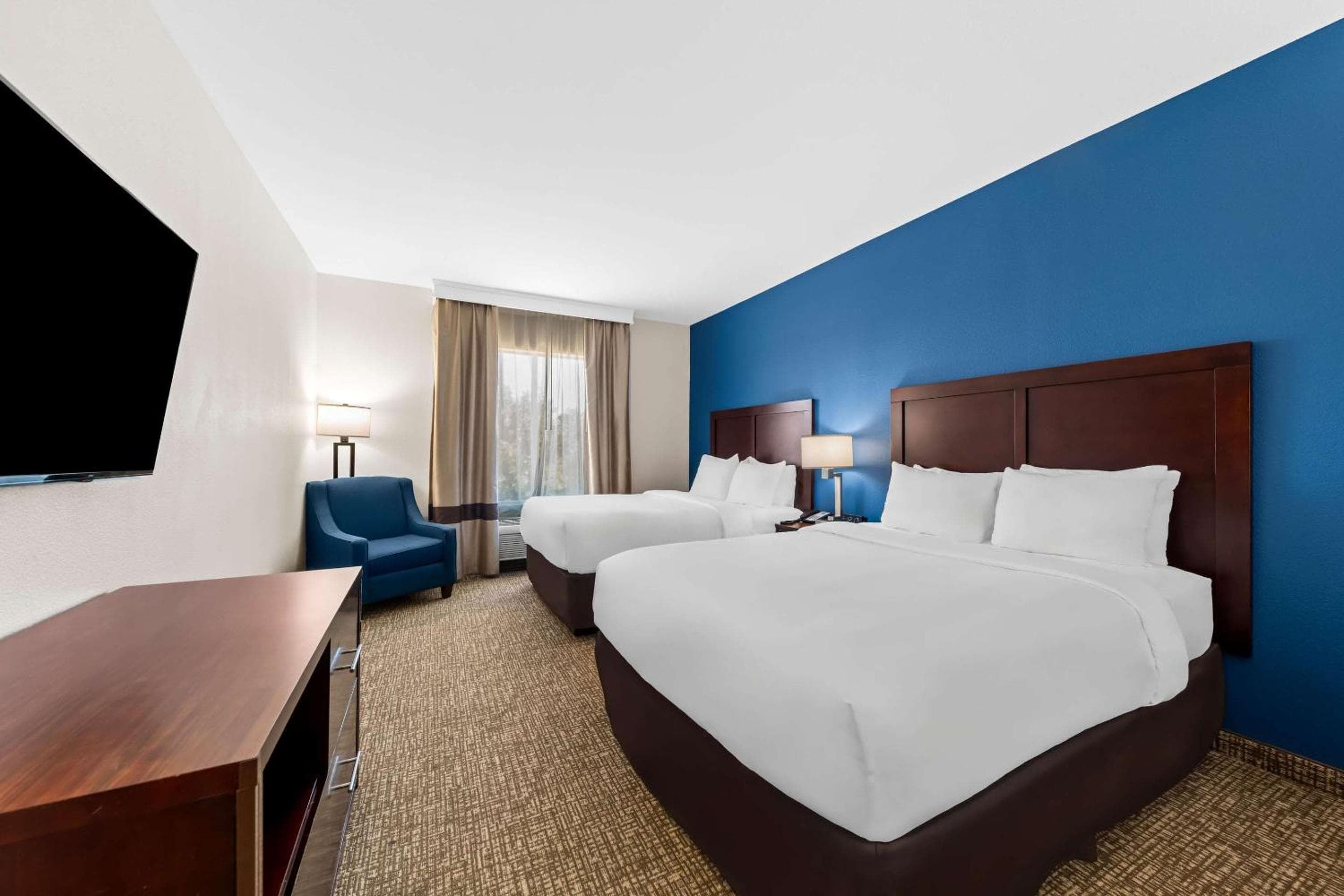 Comfort Inn & Suites Near Lake Lewisville