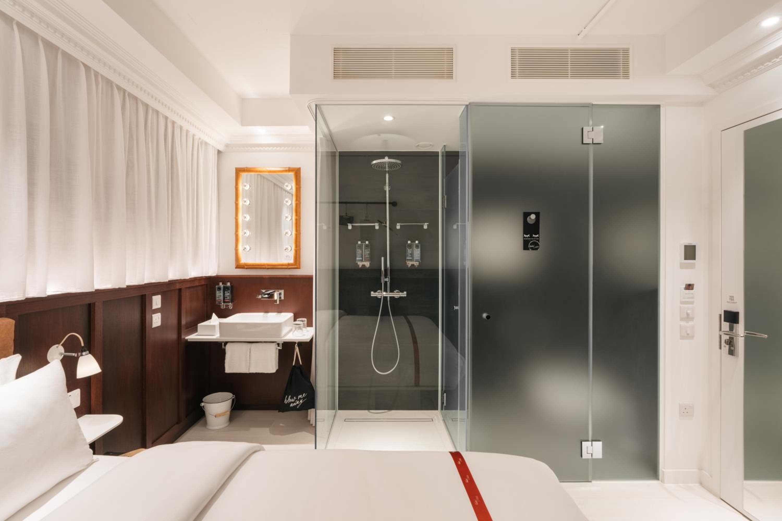 Ruby Stella Hotel London by IHG