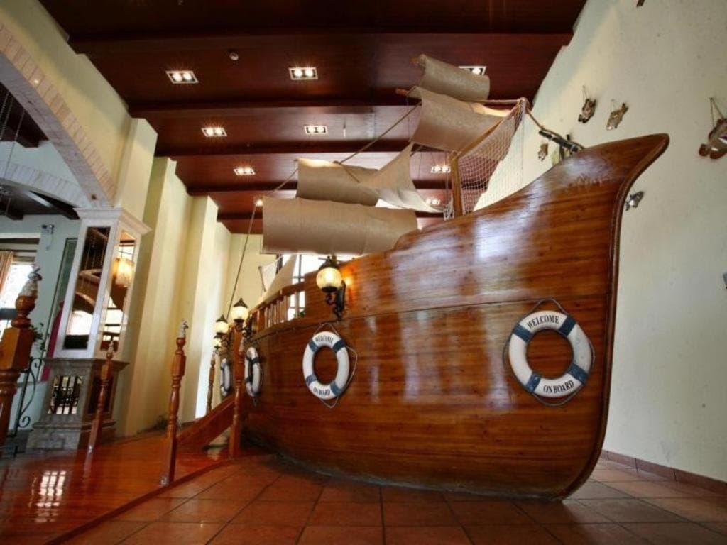 Shanghai Valenci Hotel