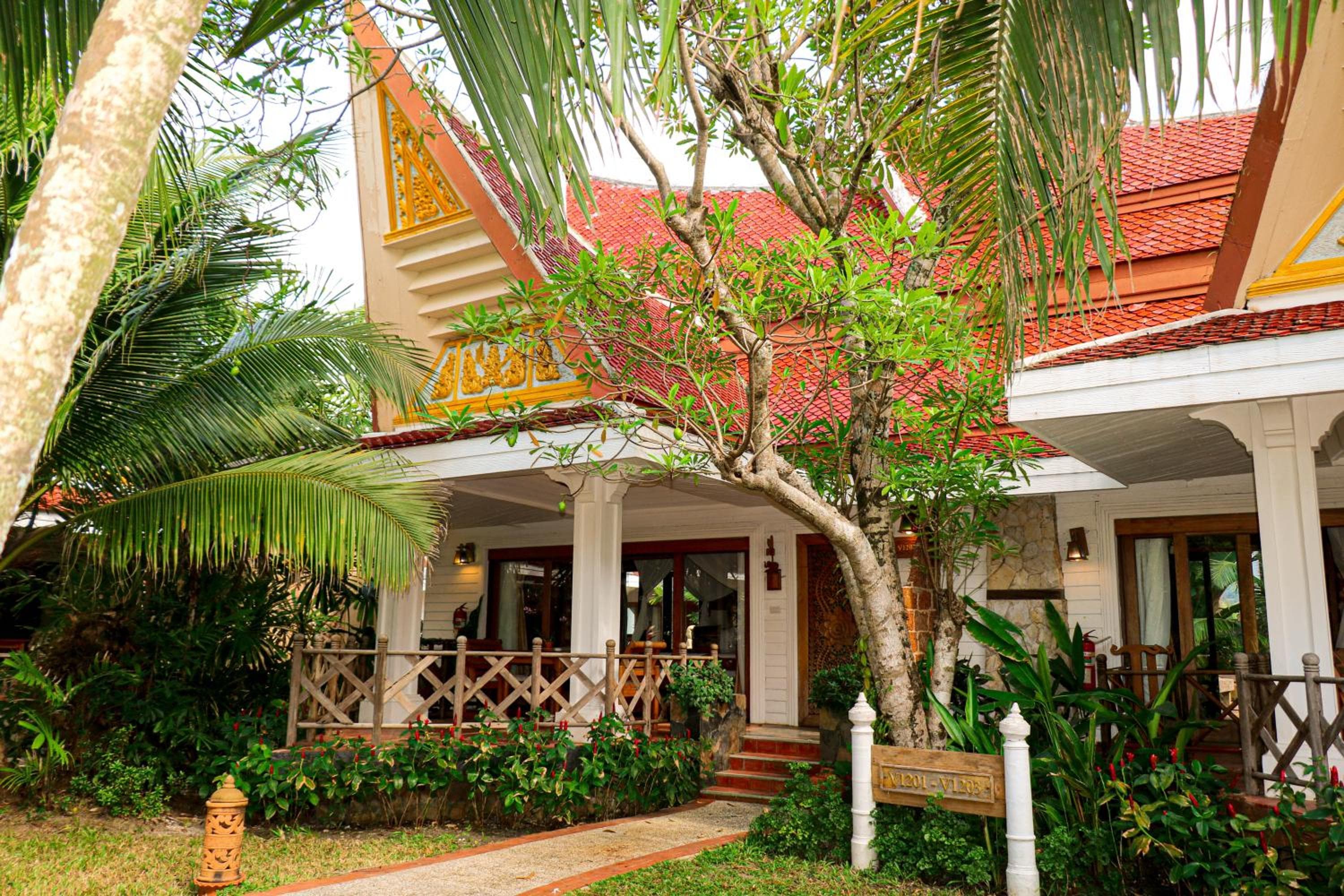 Santhiya Koh Chang Resort - Up to THB 3,000 Resort Credit per Night