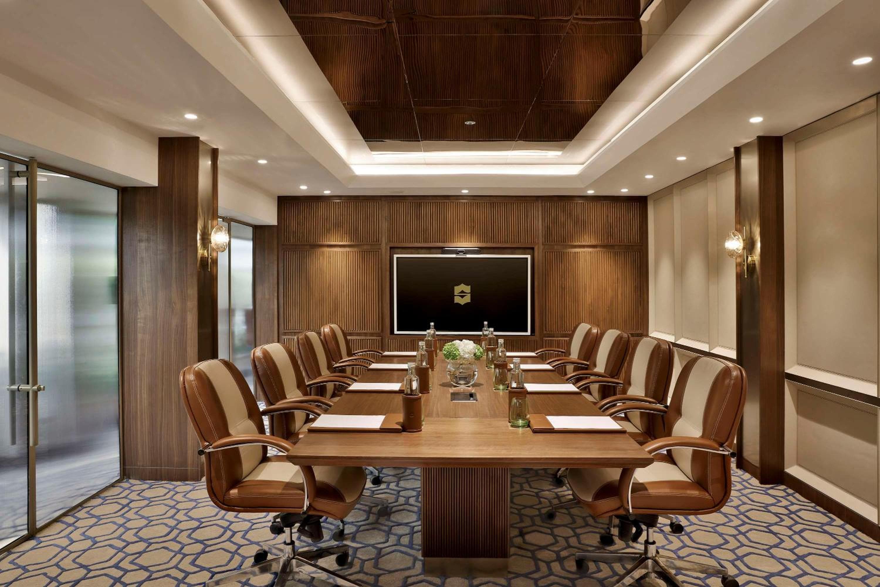 meeting & event spaces
