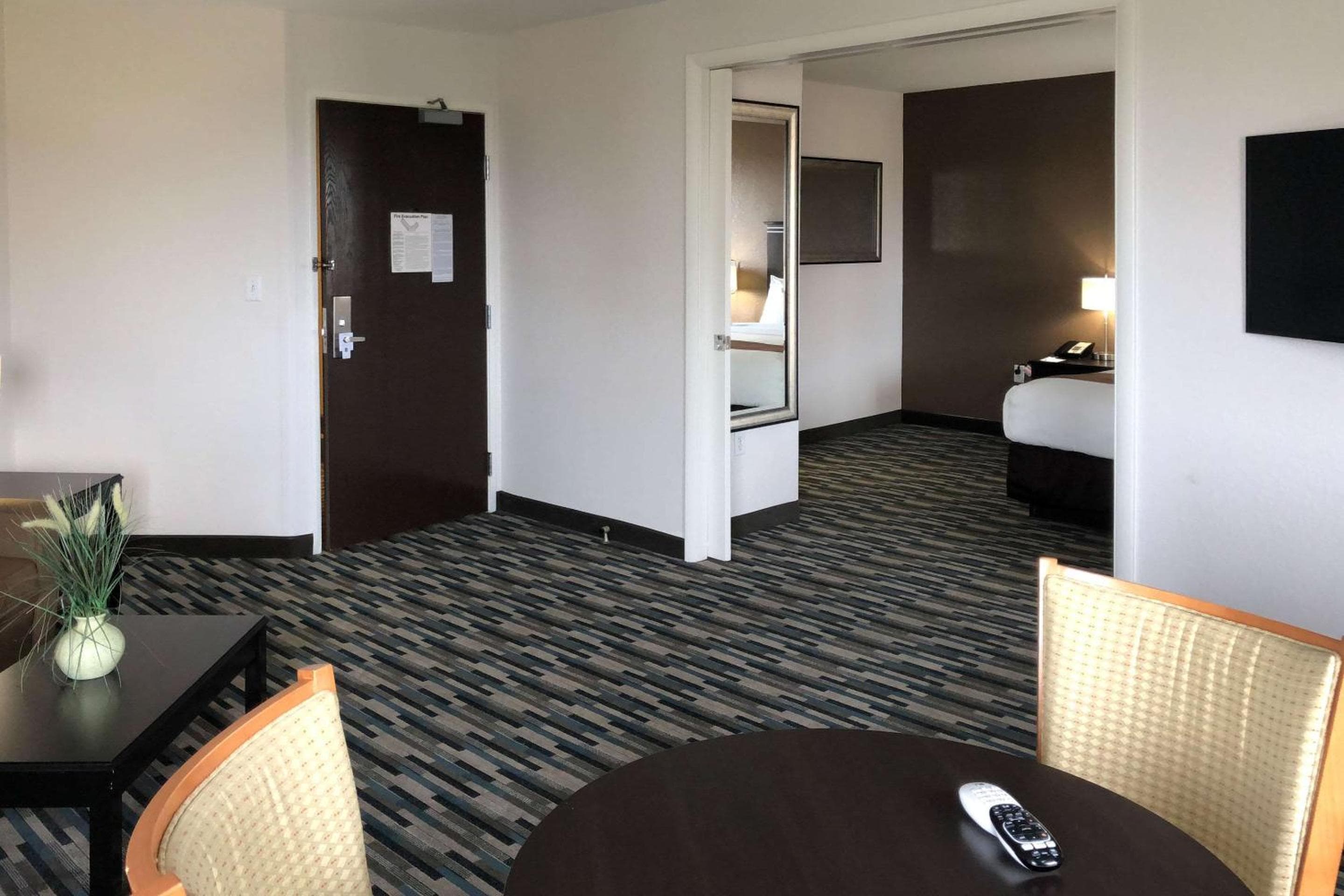 Garner Hotel Denver Airport Area