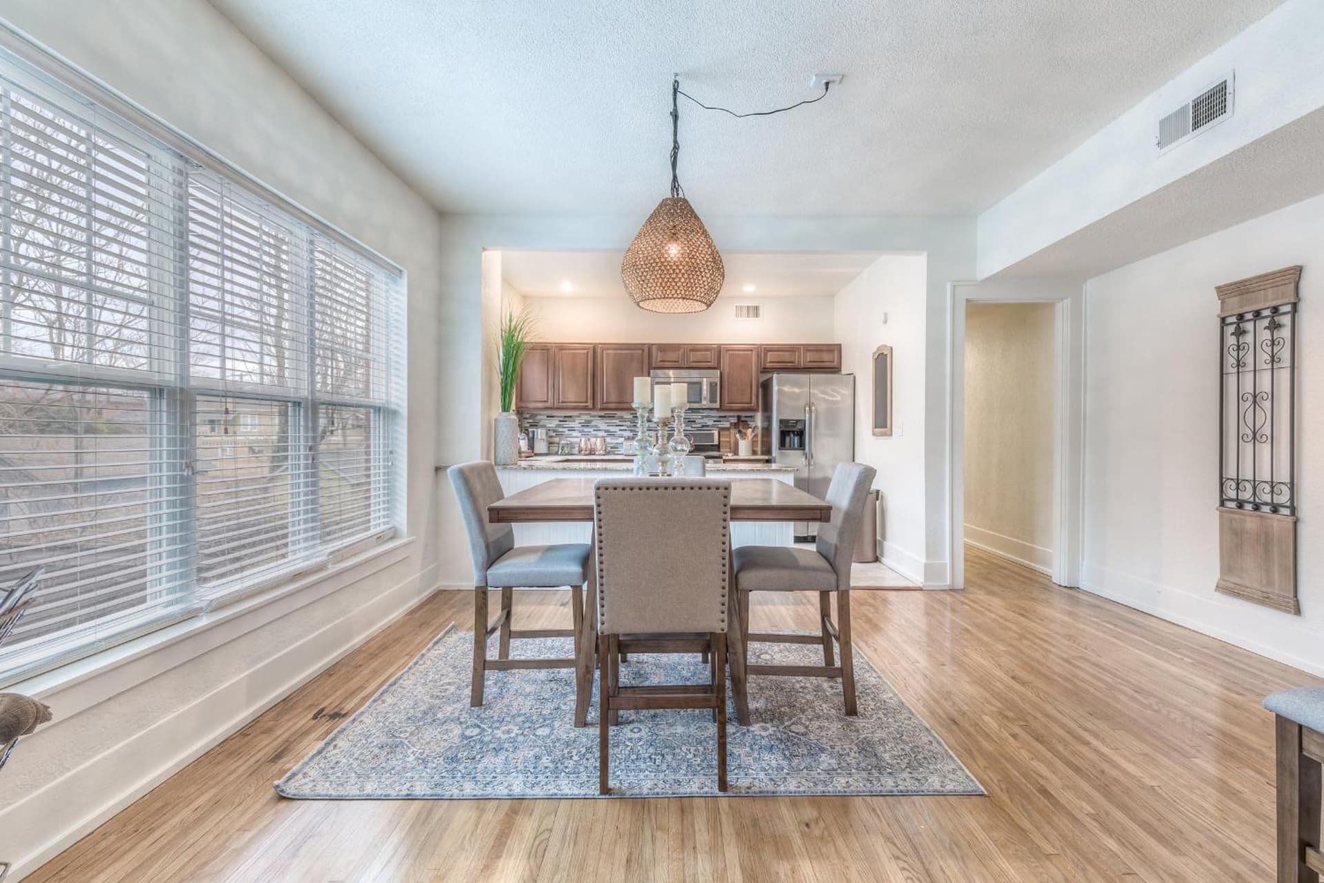 Carson Flats Apt 3 - 1BR Near BOK, OSU Med, Dtwn