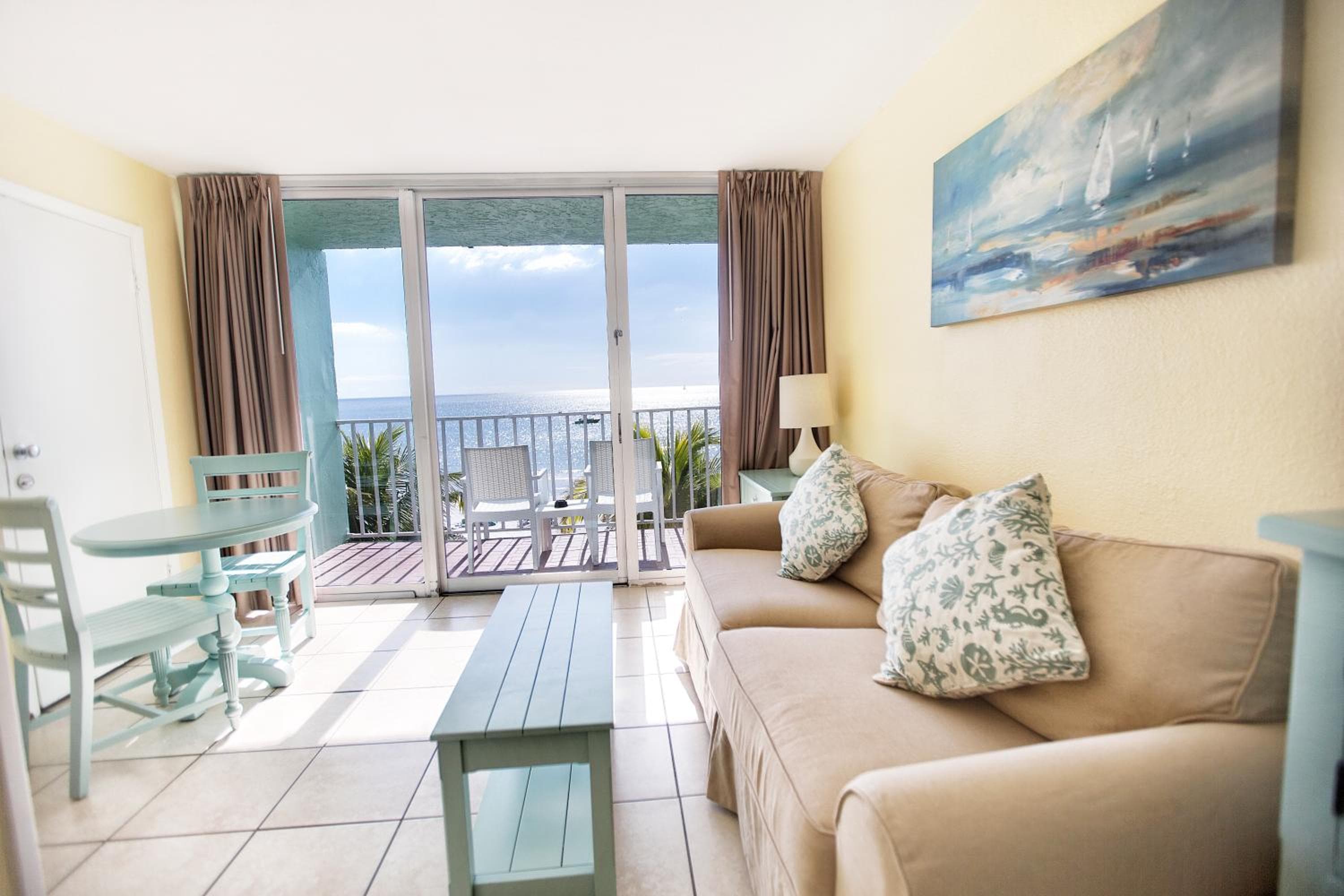 Lani Kai Island Resort